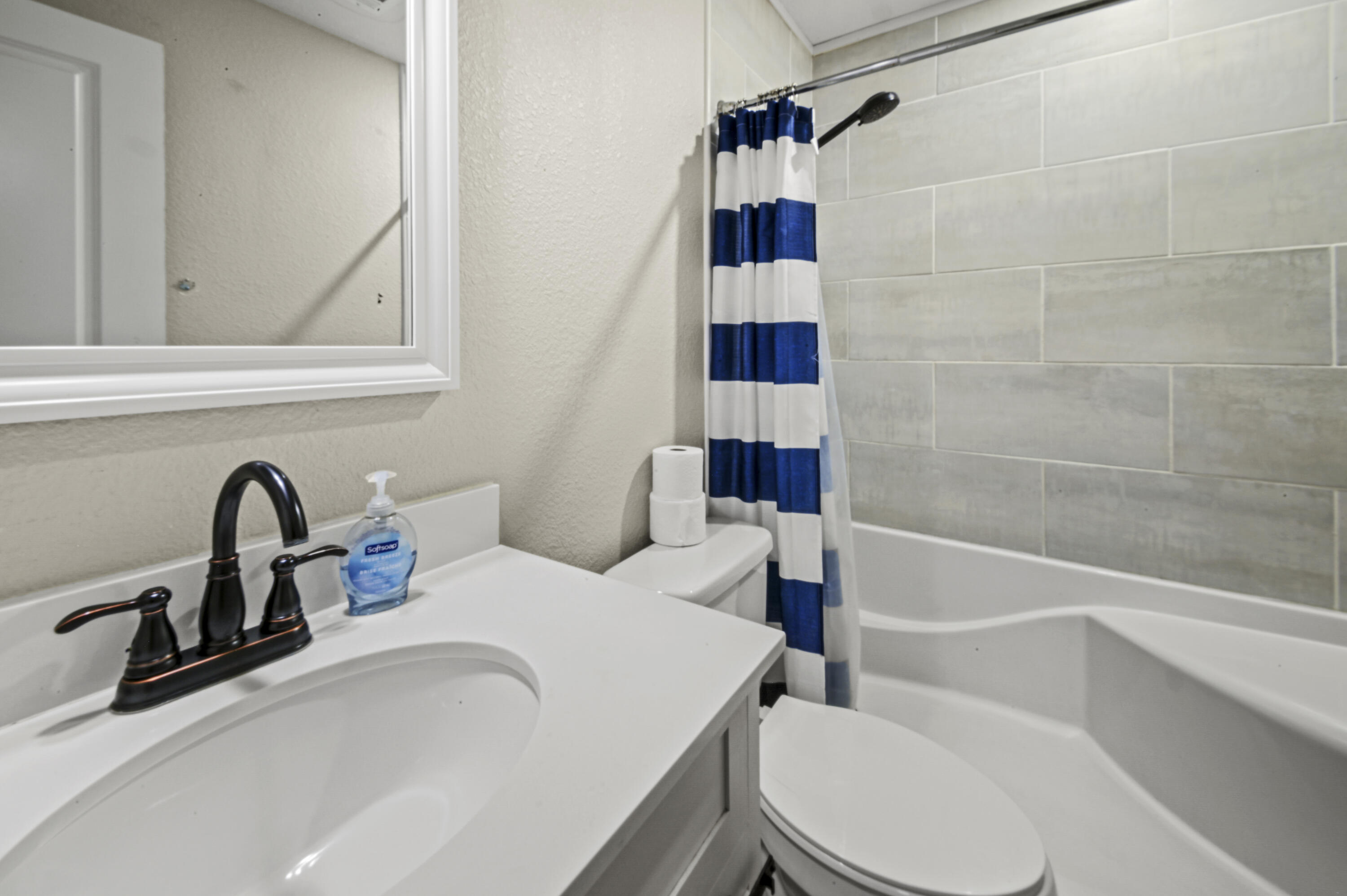 NORTH HILL - Residential