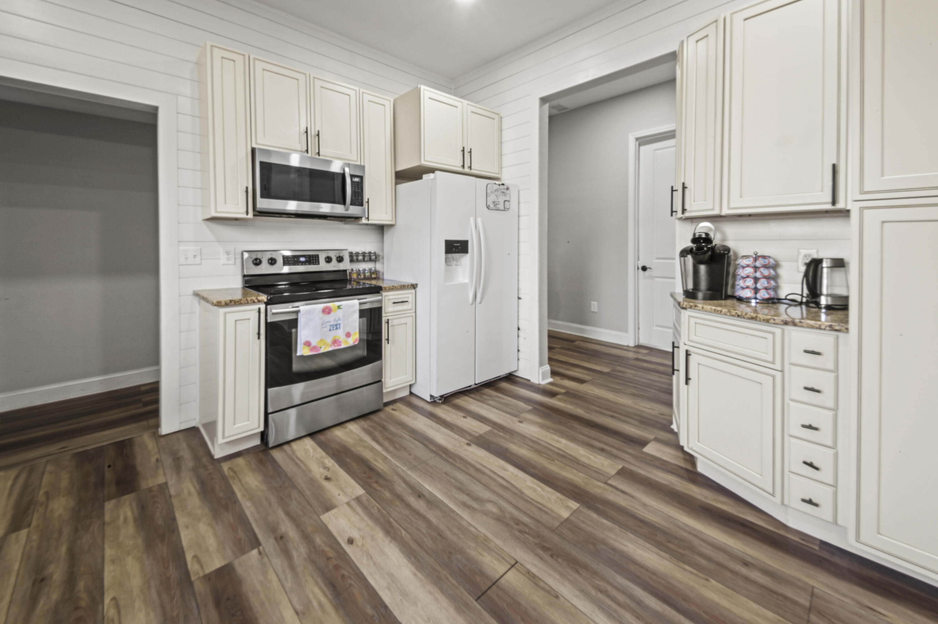 NORTH HILL - Residential