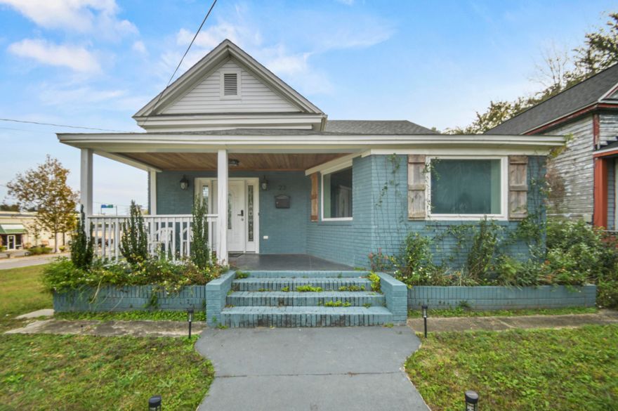 This FULLY-UPDATED, historic home is located just north of downtown Pensacola in the highly desired North Hill neighborhood! All major items are taken care of - 2022 roof, 2021 HVAC, and 2021 water heater. Stepping inside, you will notice the perfect blend of historic charm and modern convenience. This home offers an open-concept layout with jaw dropping 12 FOOT ceilings and 6 FOOT windows pouring natural light in from all sides! The LVP flooring throughout the common areas makes cleaning a breeze, and the seamless transition between spaces is perfect for entertaining guests. The HUGE kitchen is a chef's dream; complete with an abundance of soft-close cabinets, seemingly unlimited granite counter space, and stainless steel appliances. The massive master suite is located in the rear of the home, and includes a private en-suite as well as a walk in closet. All guest bedrooms are equally as spacious, easily accommodating King beds. To top it off, this property even features an oversized laundry room just off the kitchen that can be used for storage or customize it for maximum laundry efficiency! After long days in the Florida sun, enjoy a cup of coffee as the sun sets from the spacious covered patio. Stop on by and make this house your home today!