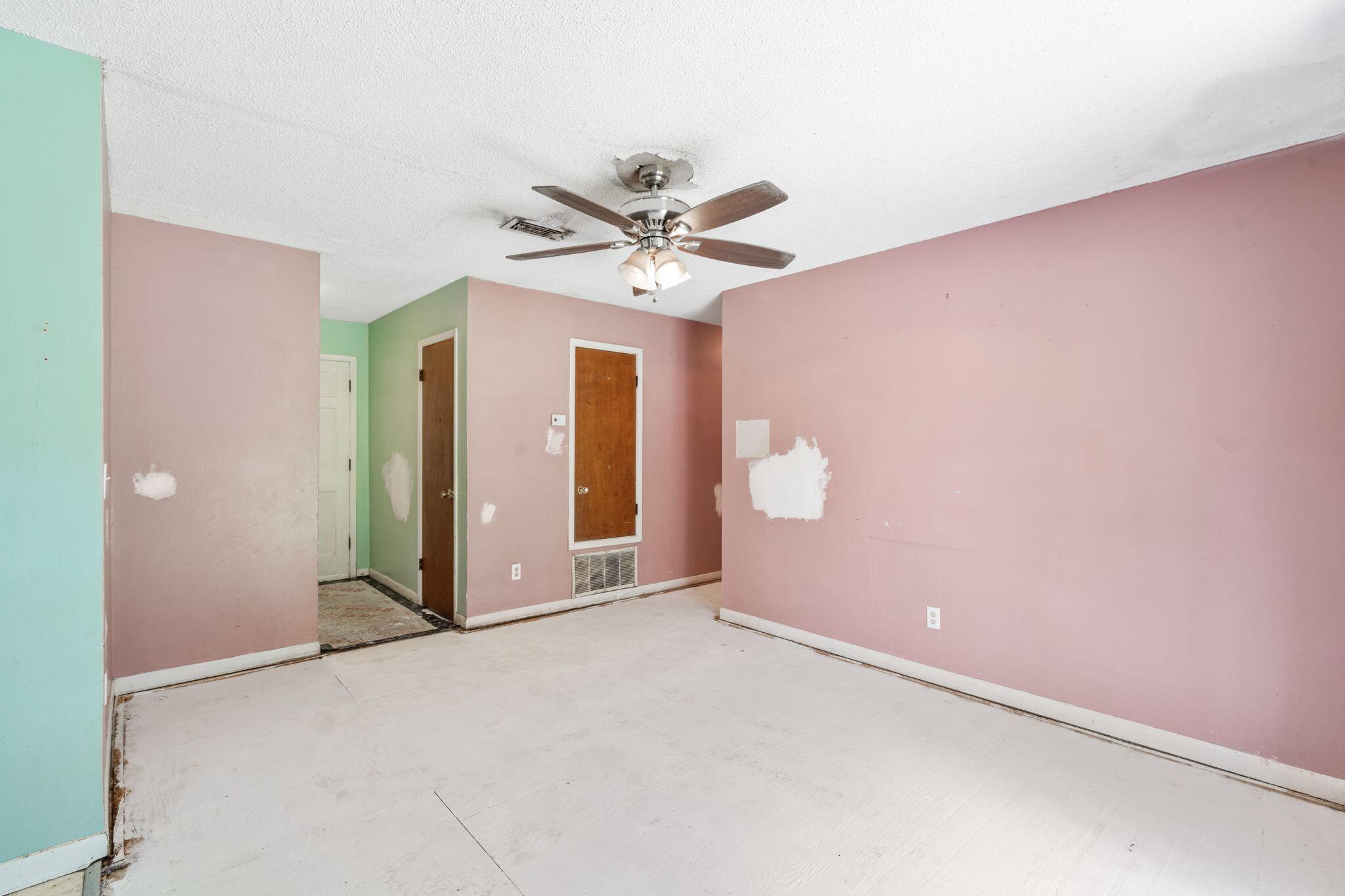 BAY GROVE - Residential