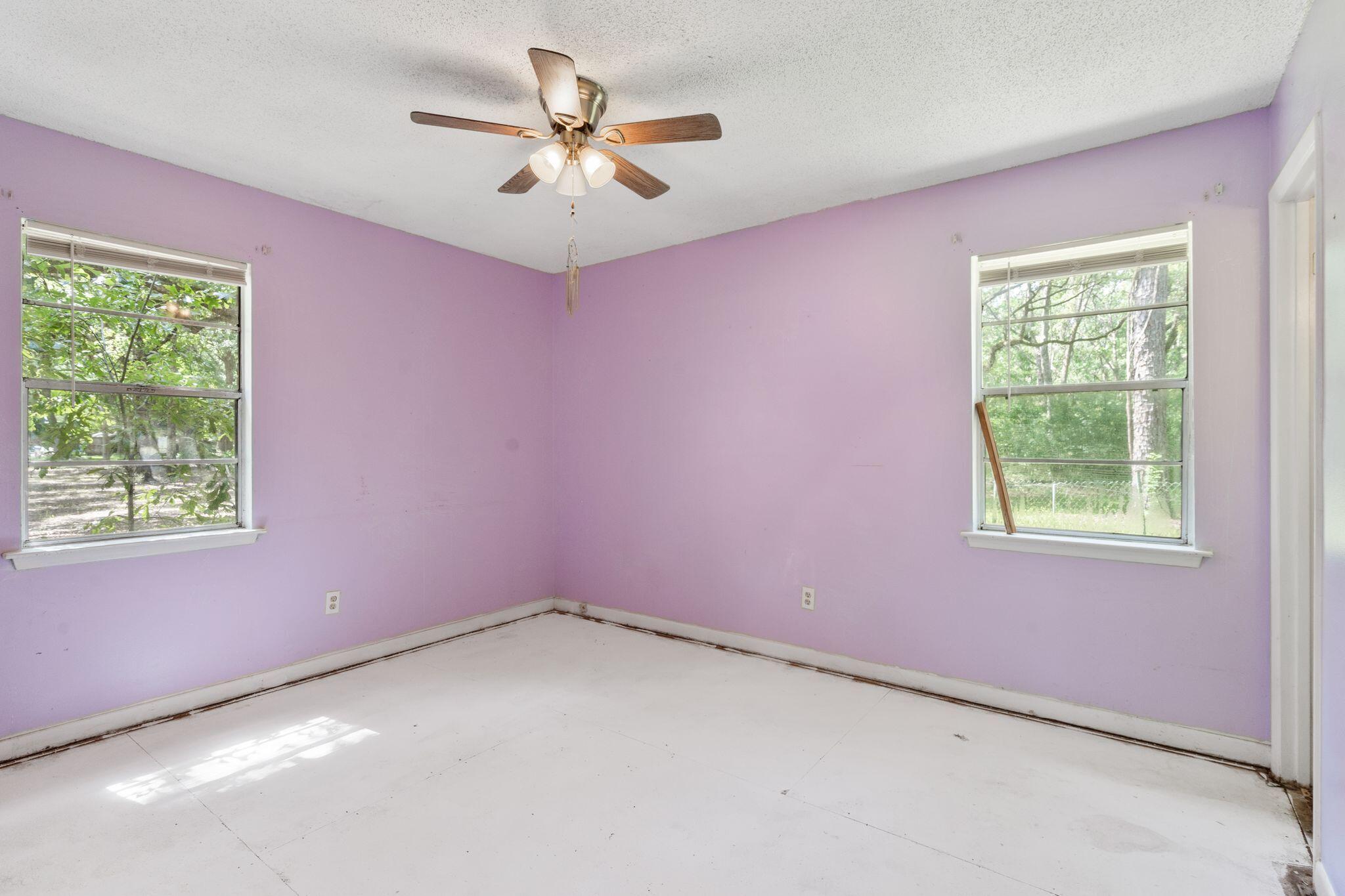 BAY GROVE - Residential