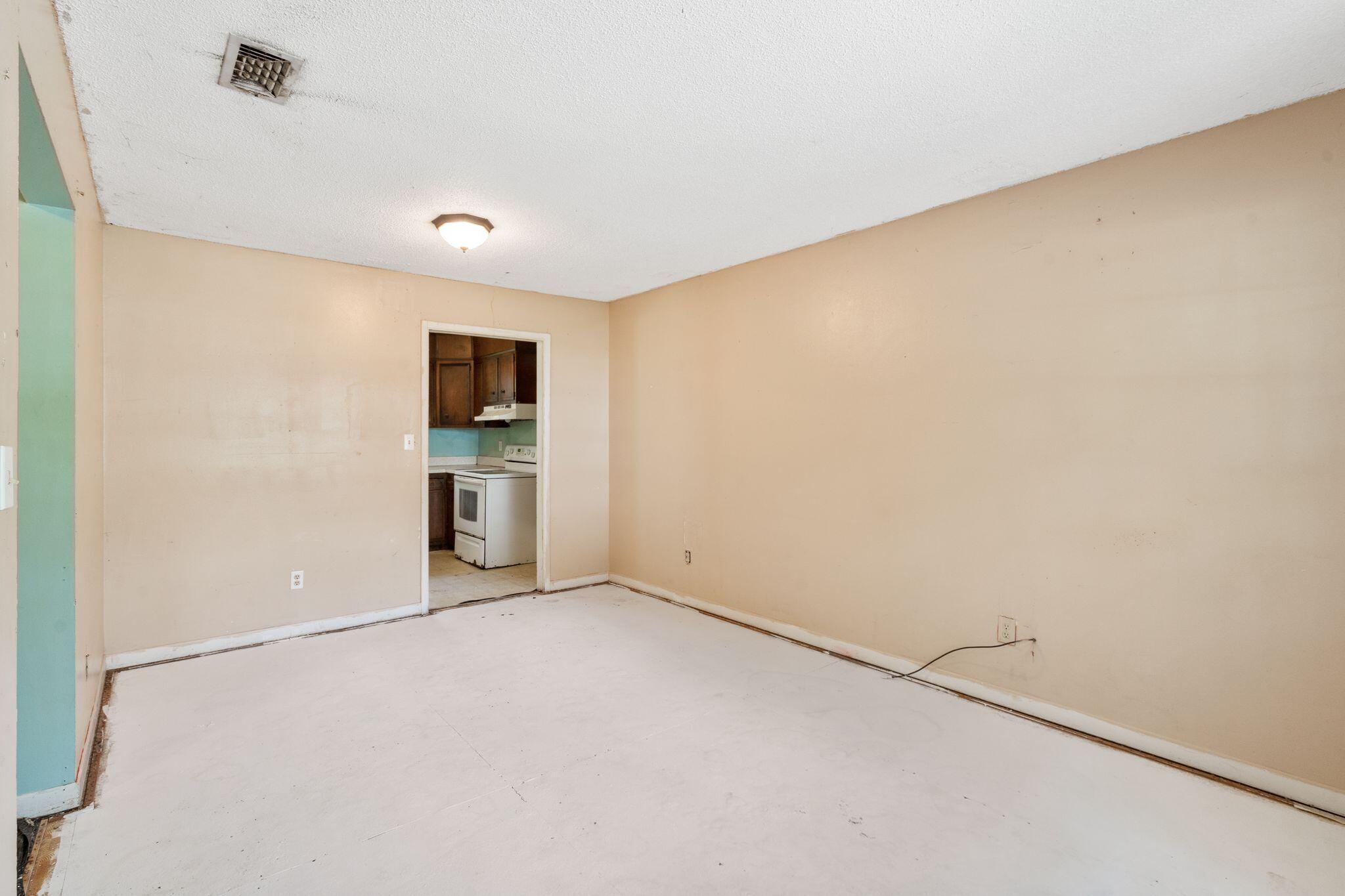 BAY GROVE - Residential