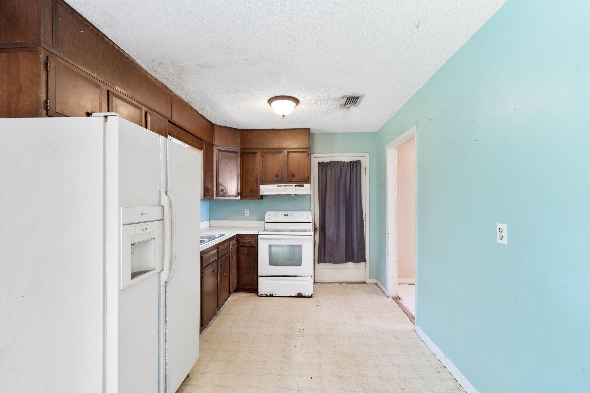 BAY GROVE - Residential