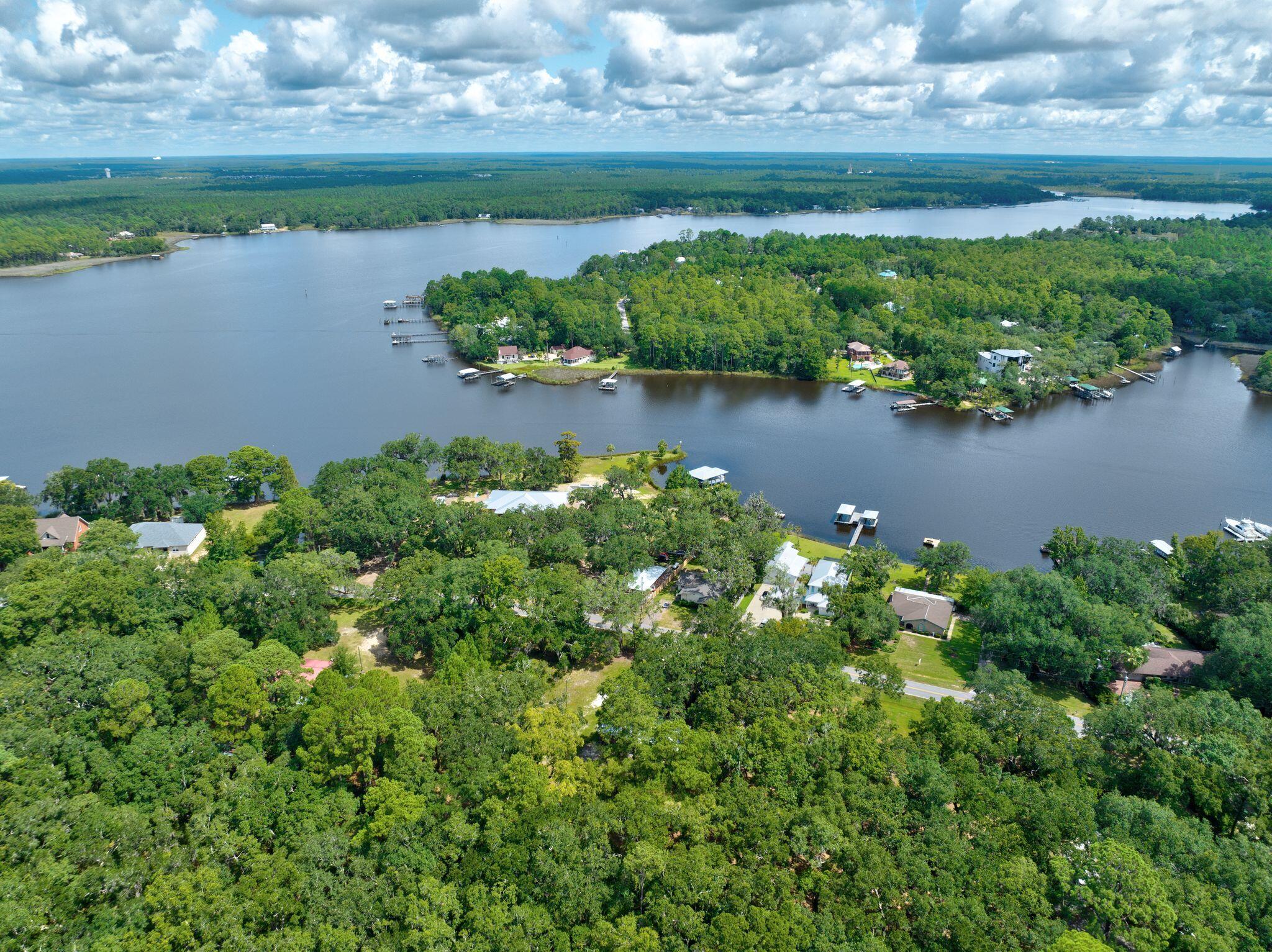 BAY GROVE - Residential