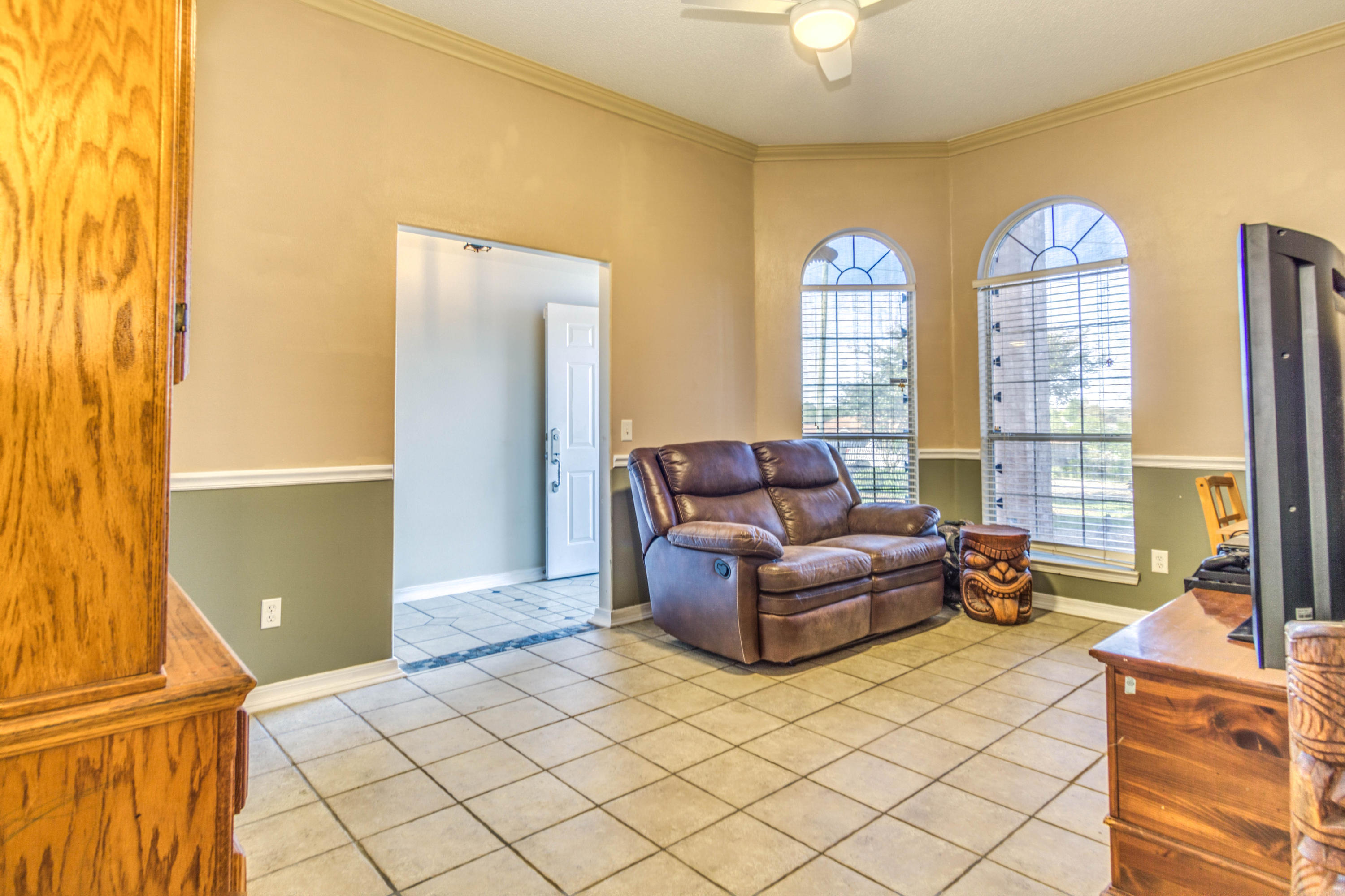 COUNTRYVIEW ESTATES 10TH ADDN - Residential