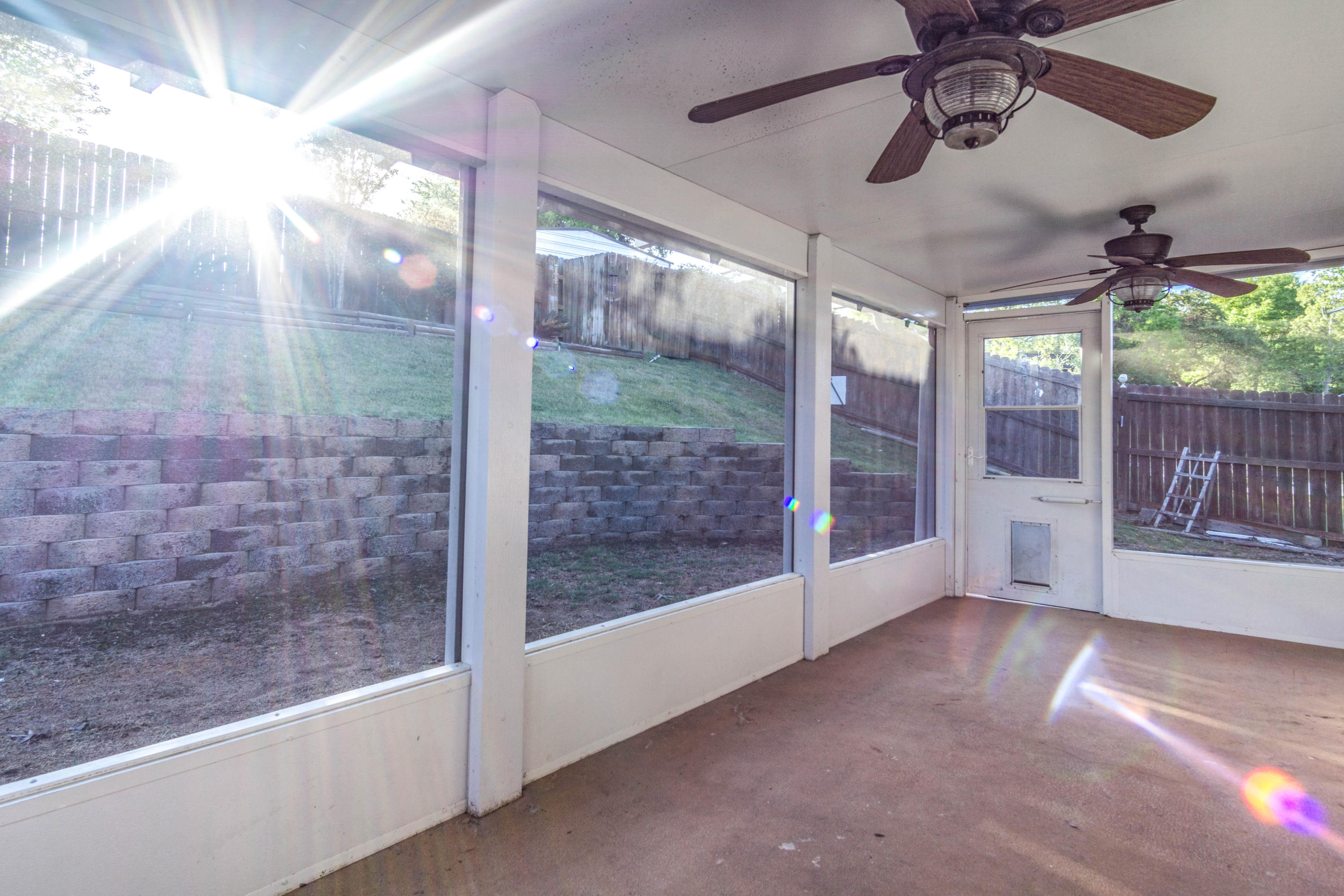 COUNTRYVIEW ESTATES 10TH ADDN - Residential