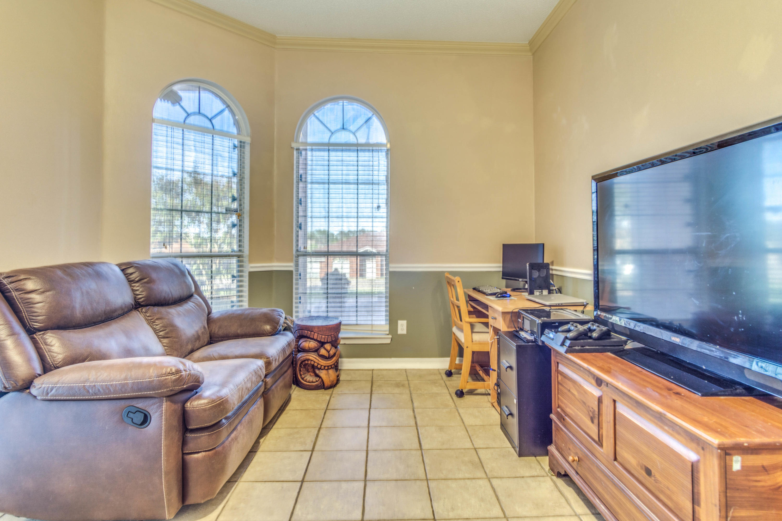 COUNTRYVIEW ESTATES 10TH ADDN - Residential