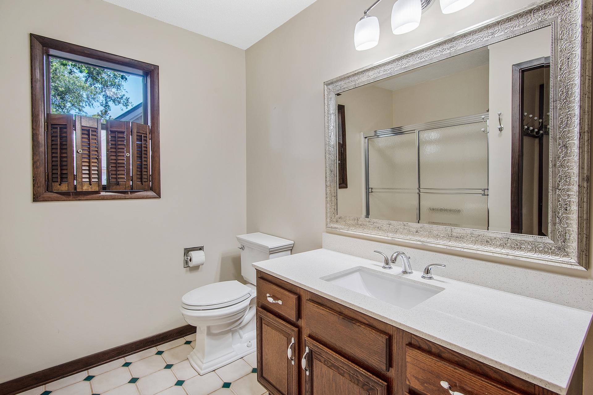 CRYSTAL BEACH - Residential