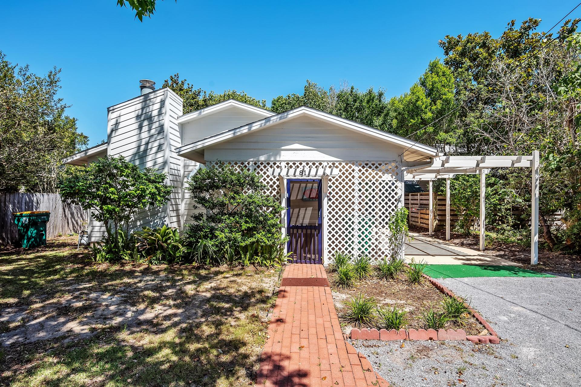 CRYSTAL BEACH - Residential