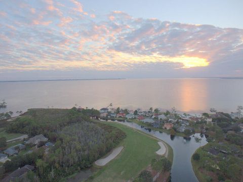 A home in Niceville