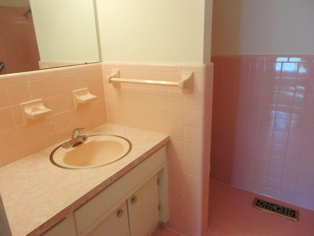 BAYOU WOODS 2ND ADDN - Residential