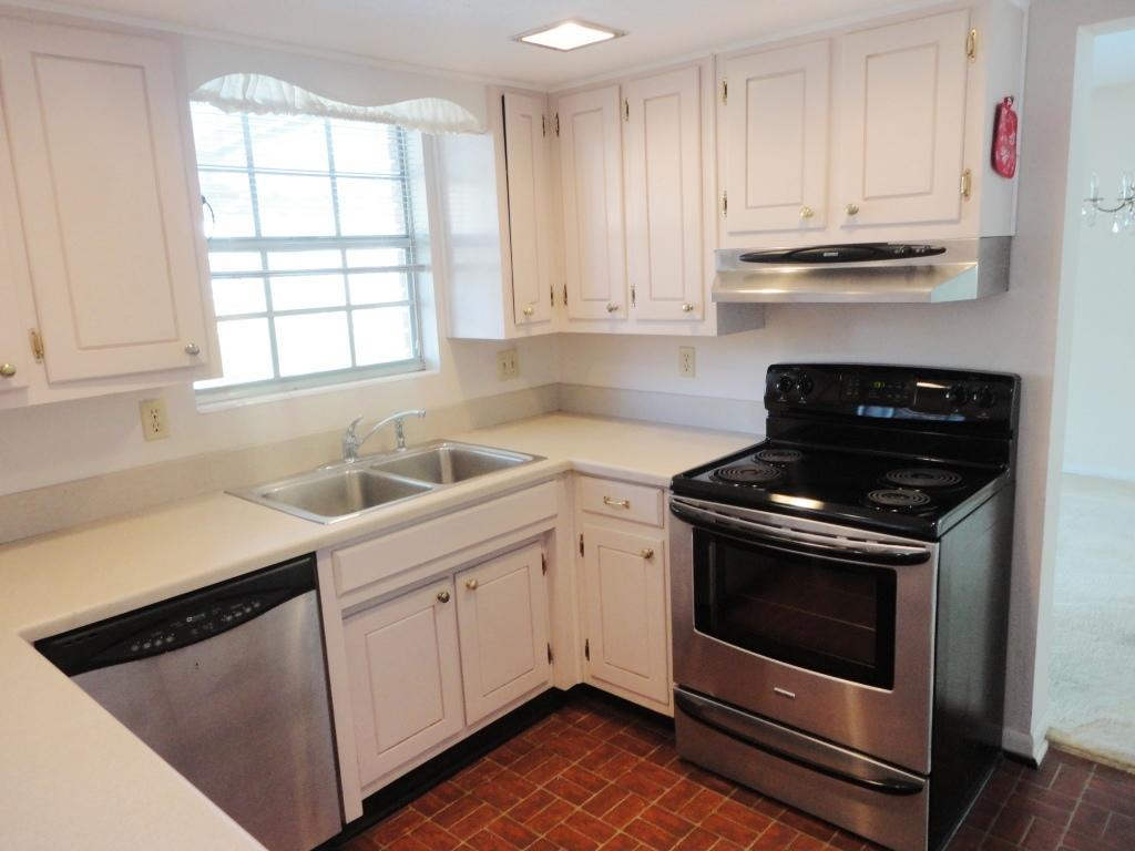 BAYOU WOODS 2ND ADDN - Residential