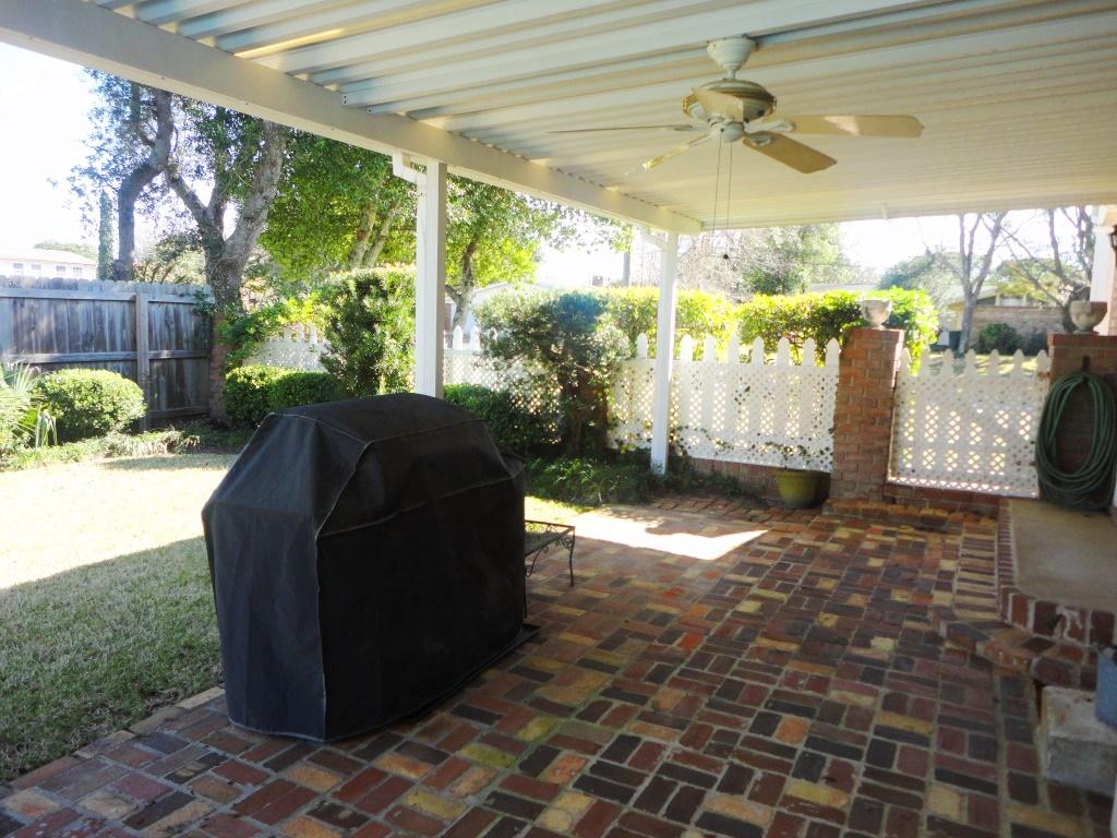 BAYOU WOODS 2ND ADDN - Residential