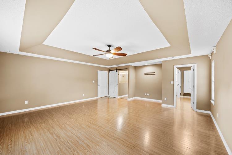 HOLLEY BY THE SEA - Residential