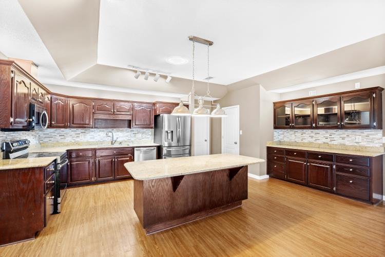 HOLLEY BY THE SEA - Residential