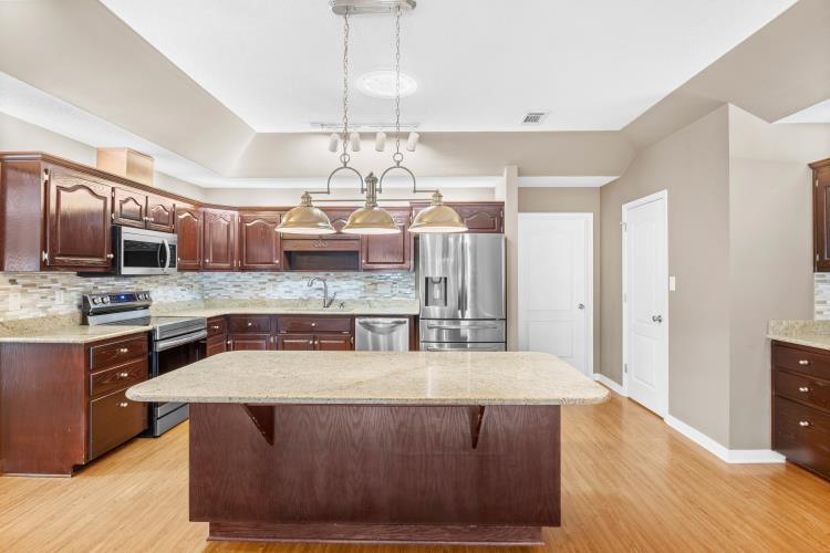 HOLLEY BY THE SEA - Residential