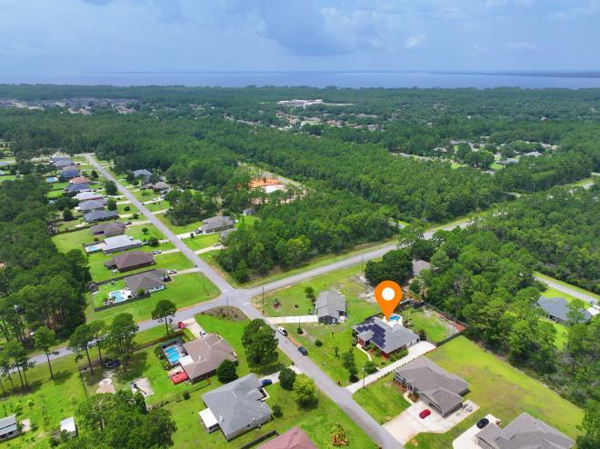 HOLLEY BY THE SEA - Residential