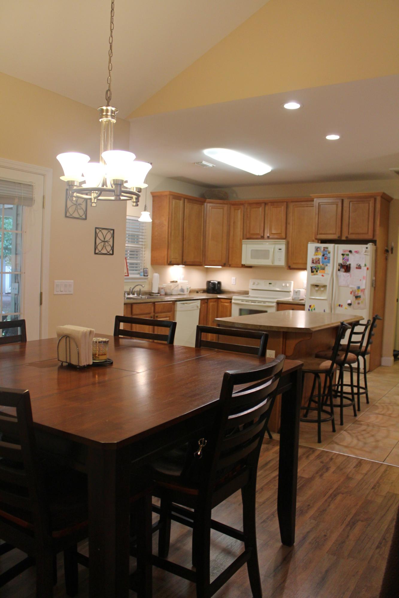 OAKWOOD HILLS - Residential