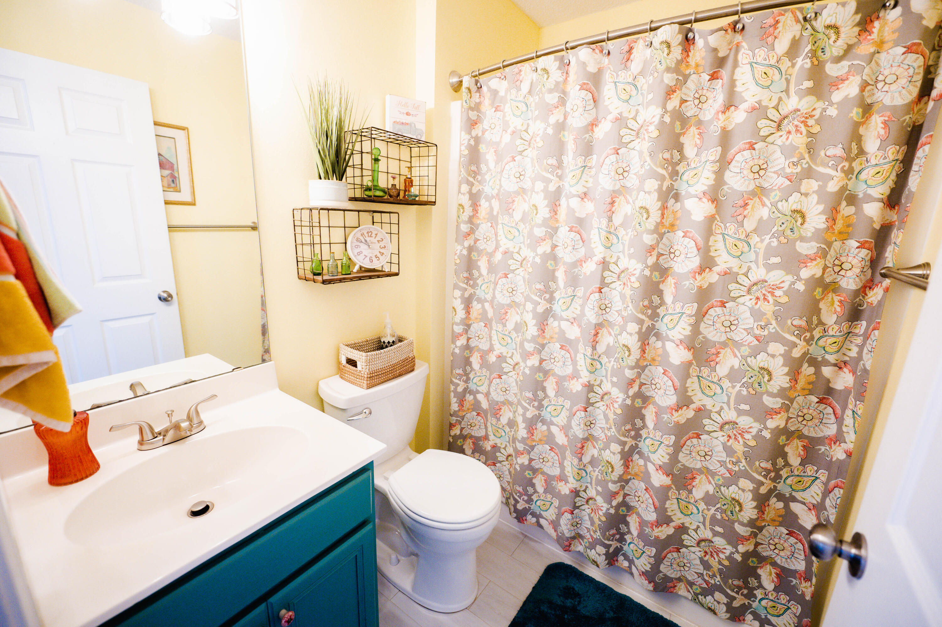 OAKWOOD HILLS UNIT 3 - Residential