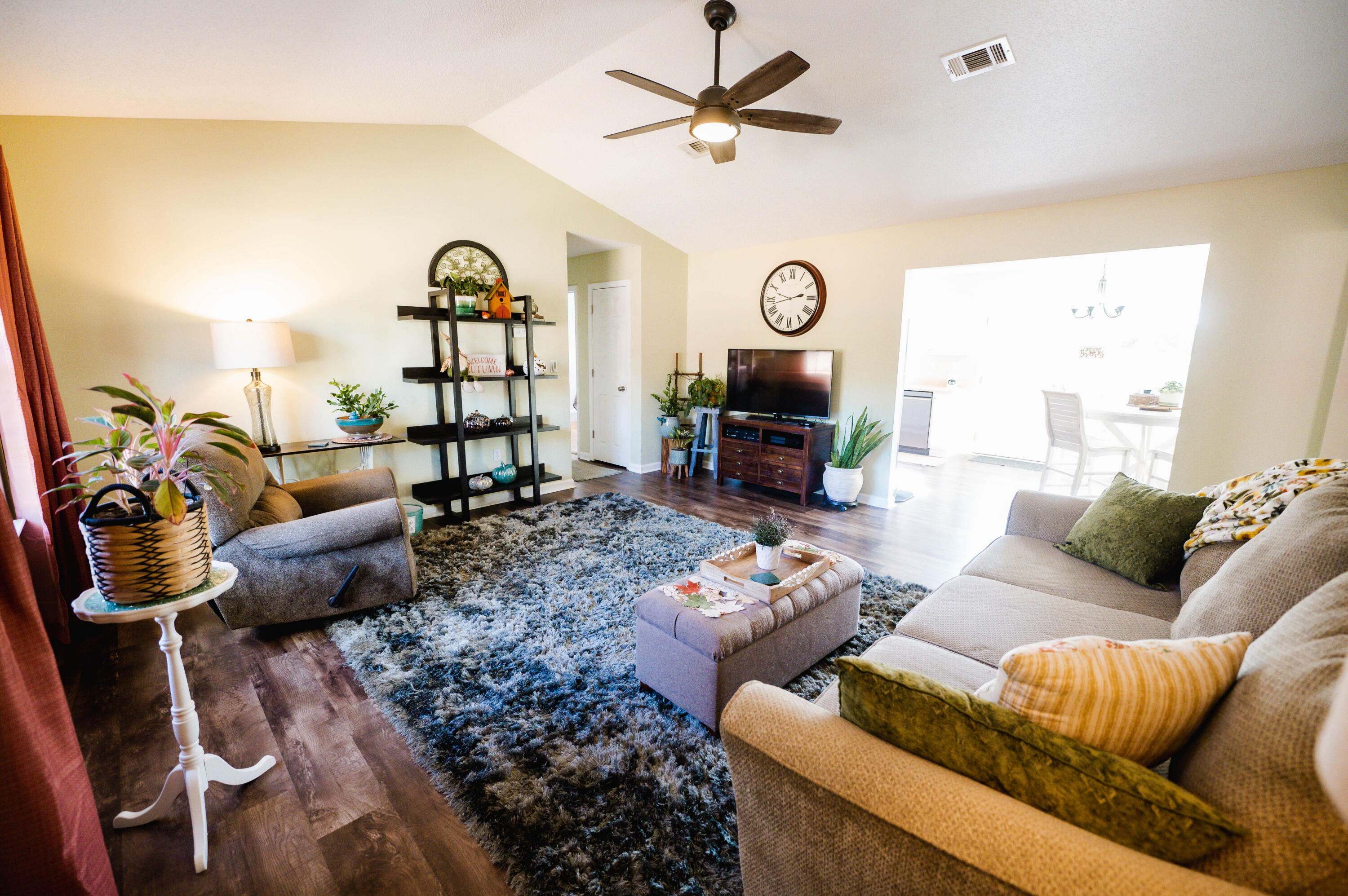 OAKWOOD HILLS UNIT 3 - Residential