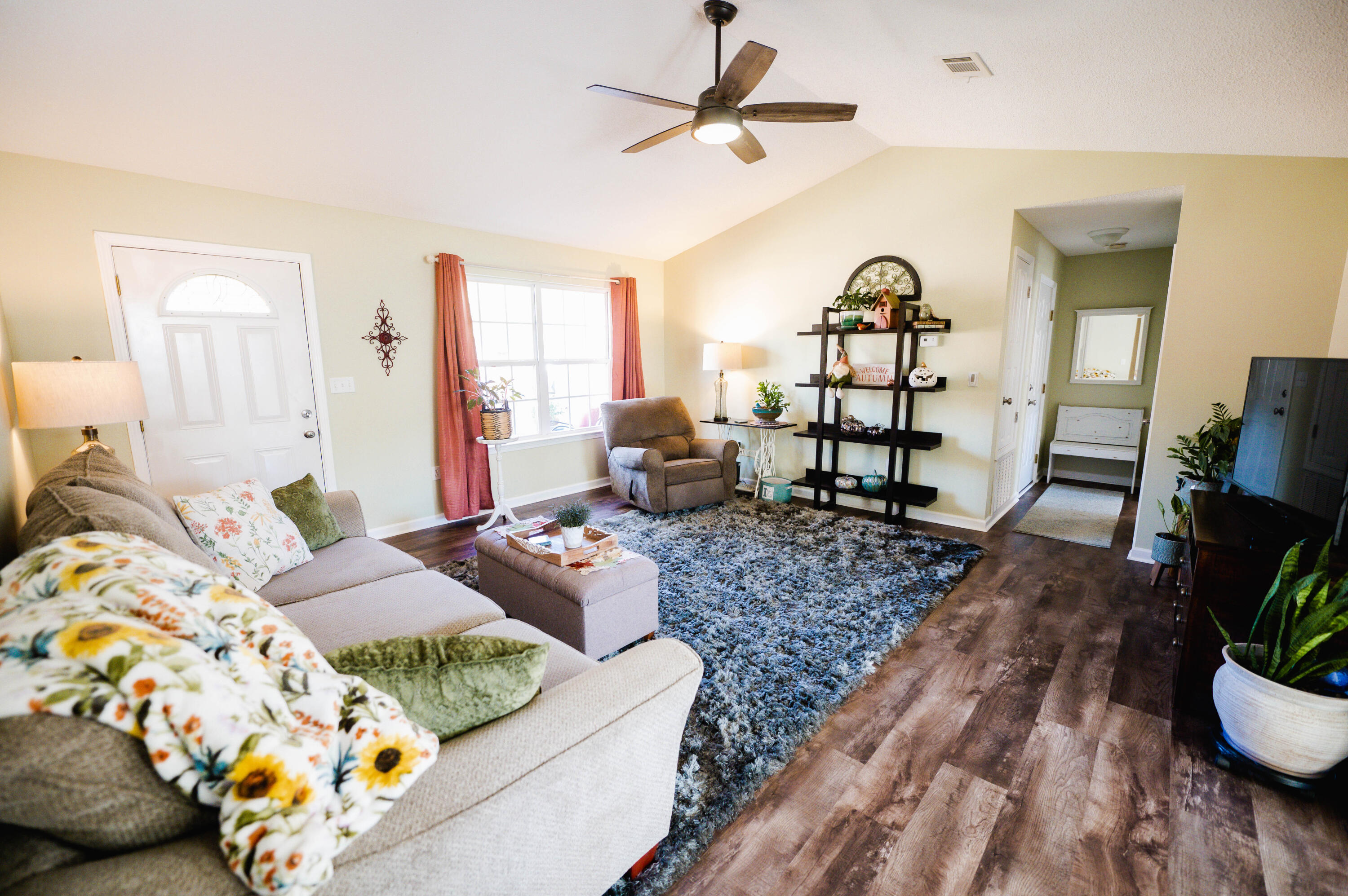 OAKWOOD HILLS UNIT 3 - Residential