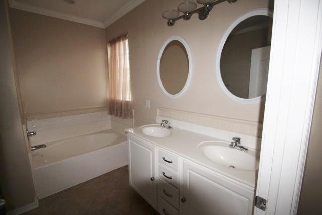 SANDY RIDGE ESTATES - Residential