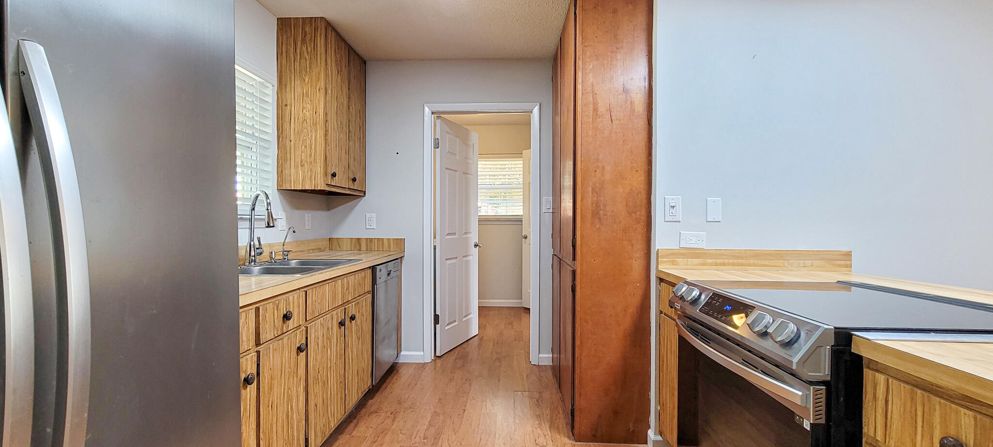 CHATEAU PRES DE LA MER - Residential