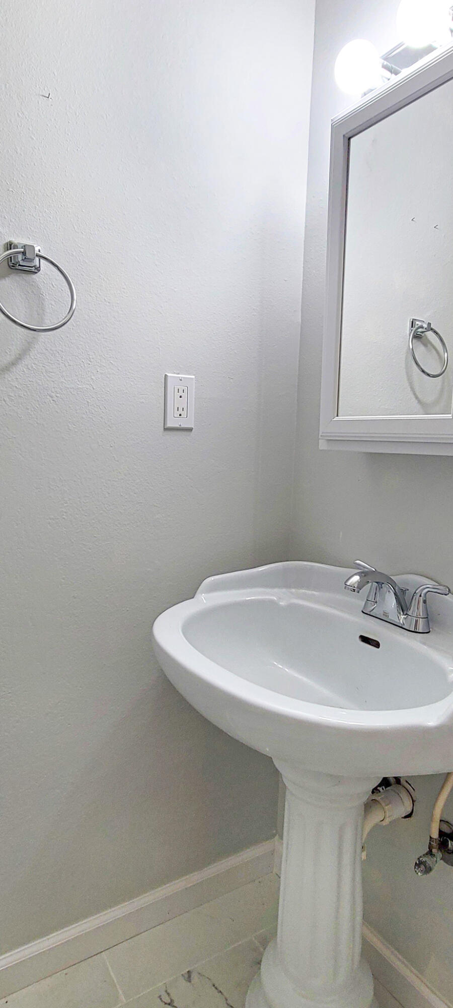 CHATEAU PRES DE LA MER - Residential