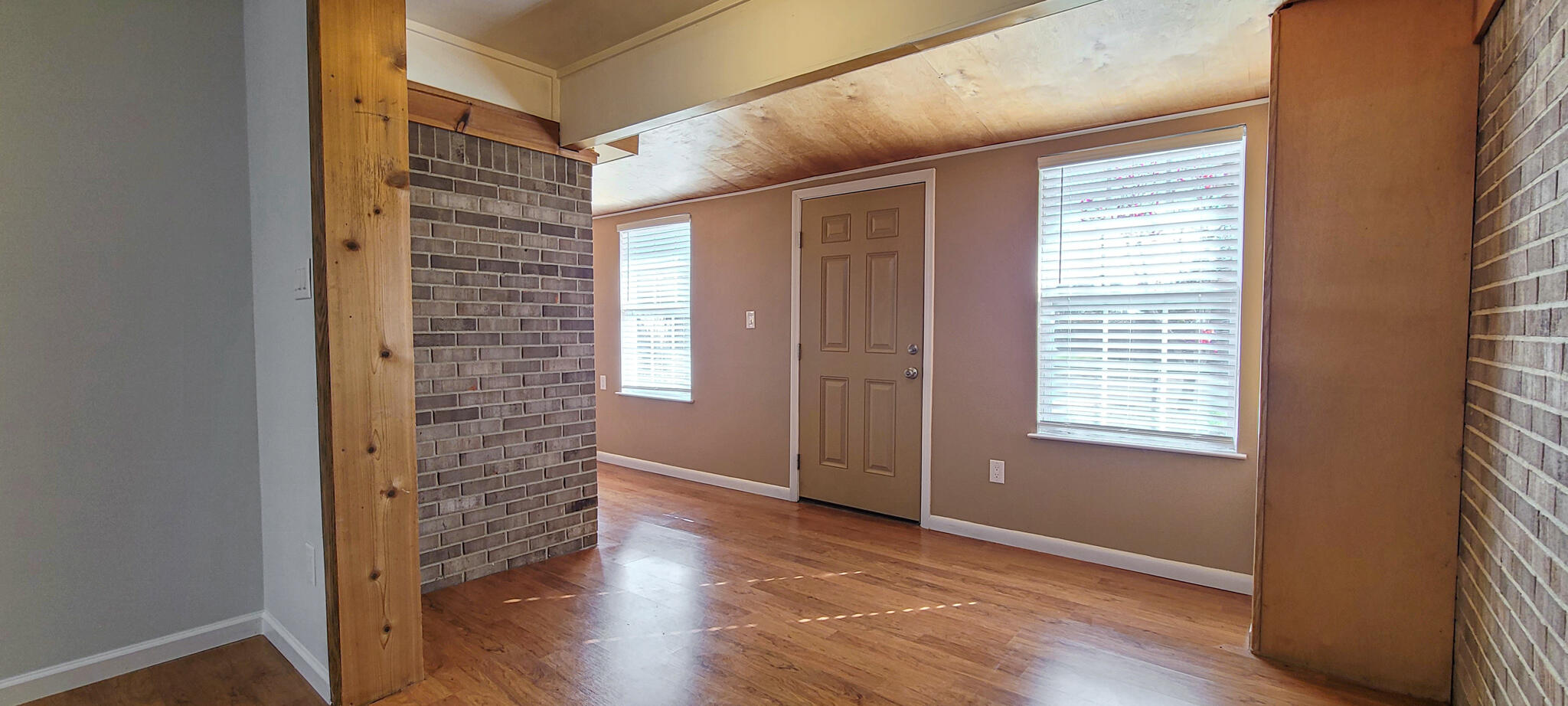 CHATEAU PRES DE LA MER - Residential