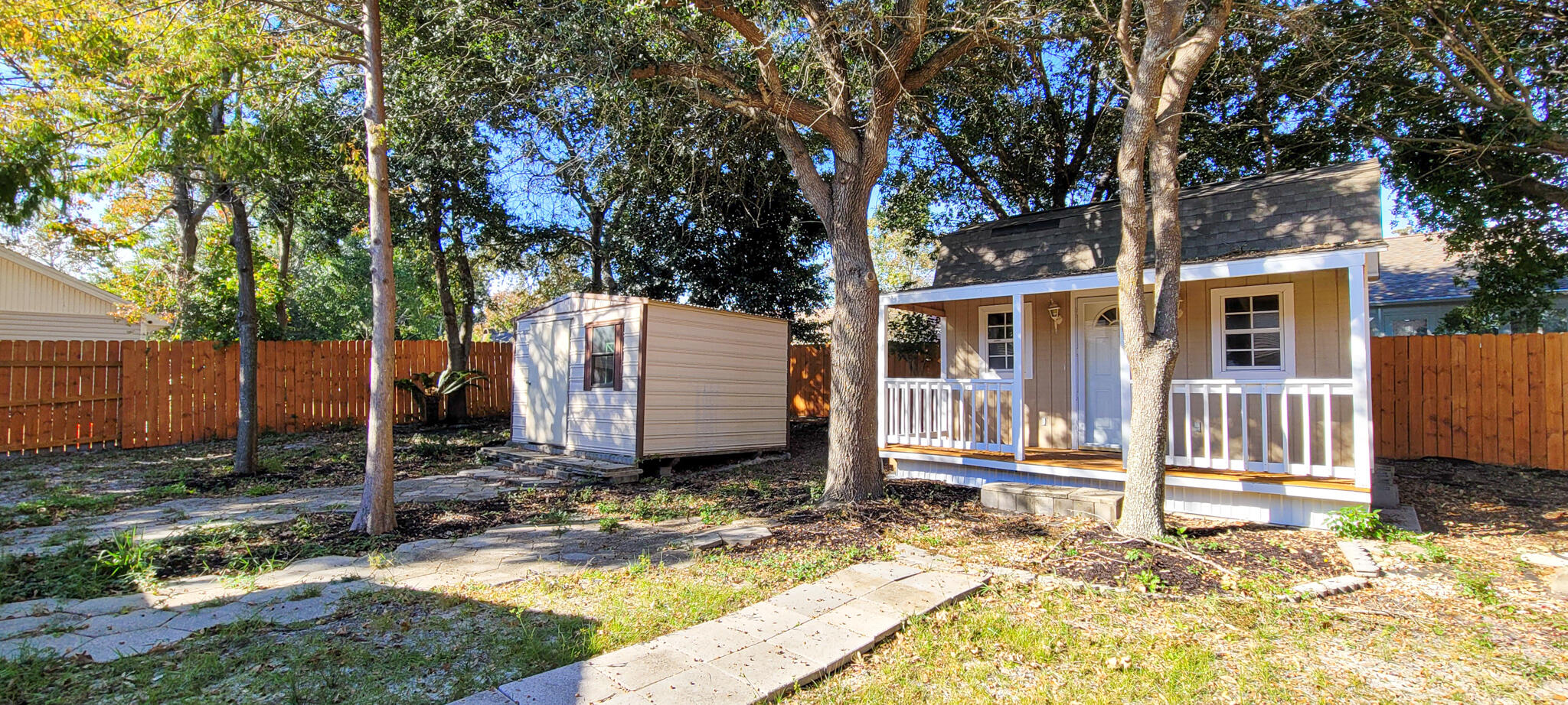 CHATEAU PRES DE LA MER - Residential