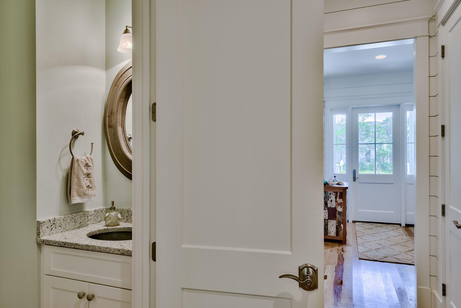 VILLAGE OF WHITE CLIFFS THE - Residential