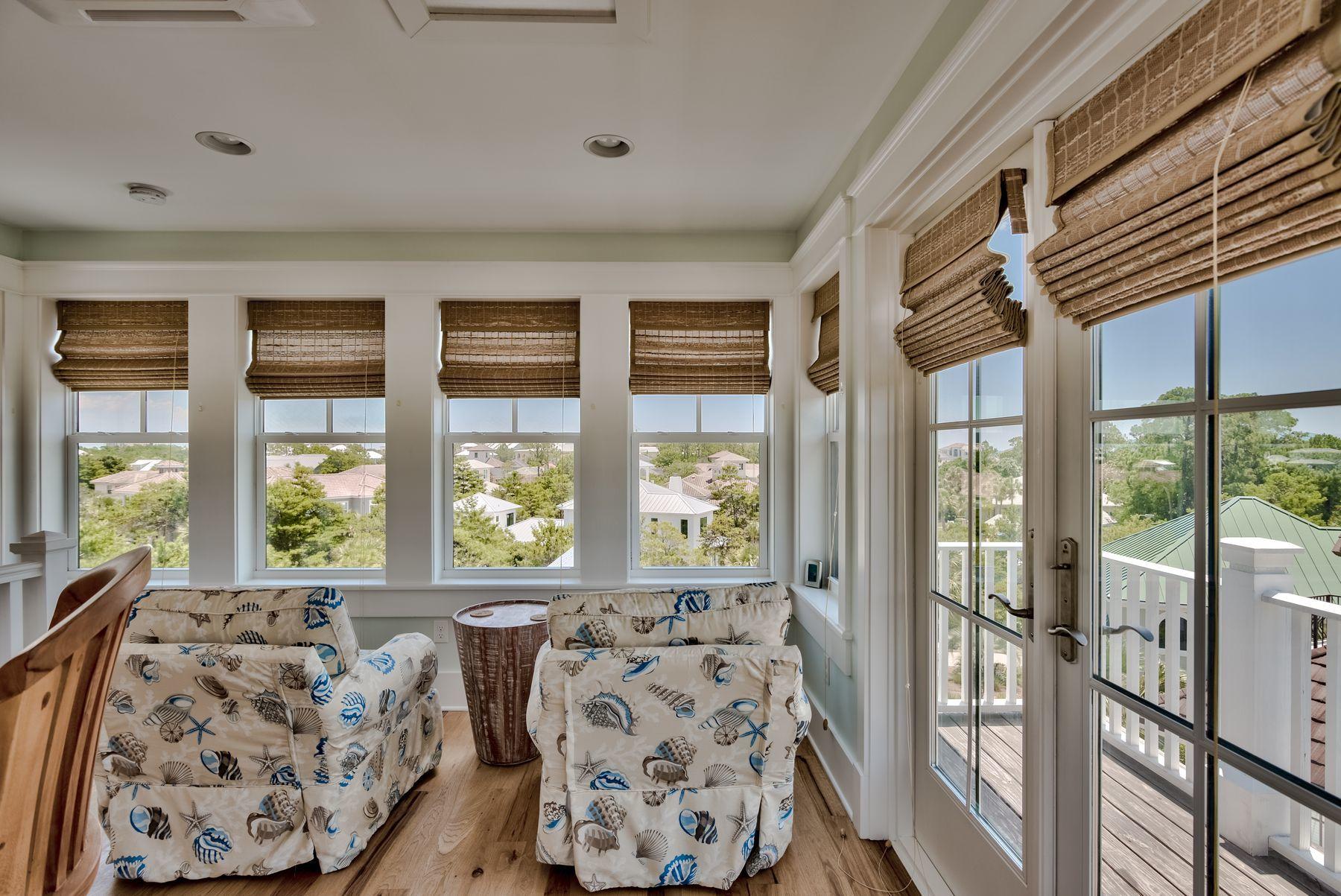 VILLAGE OF WHITE CLIFFS THE - Residential