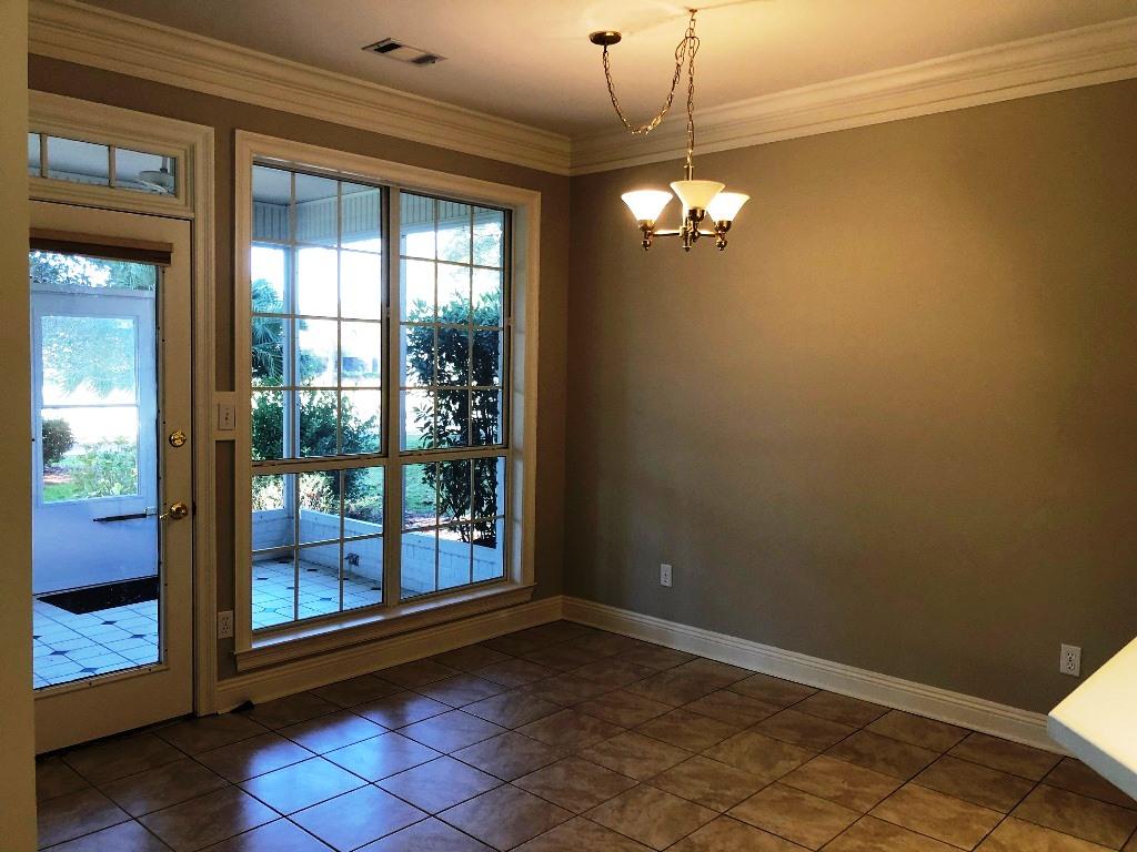 OAKMONT PLACE - Residential