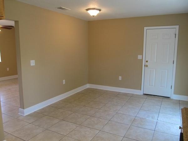 VIKING MANOR PH 1 - Residential Lease