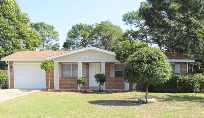 VIKING MANOR PH 1 - Residential Lease