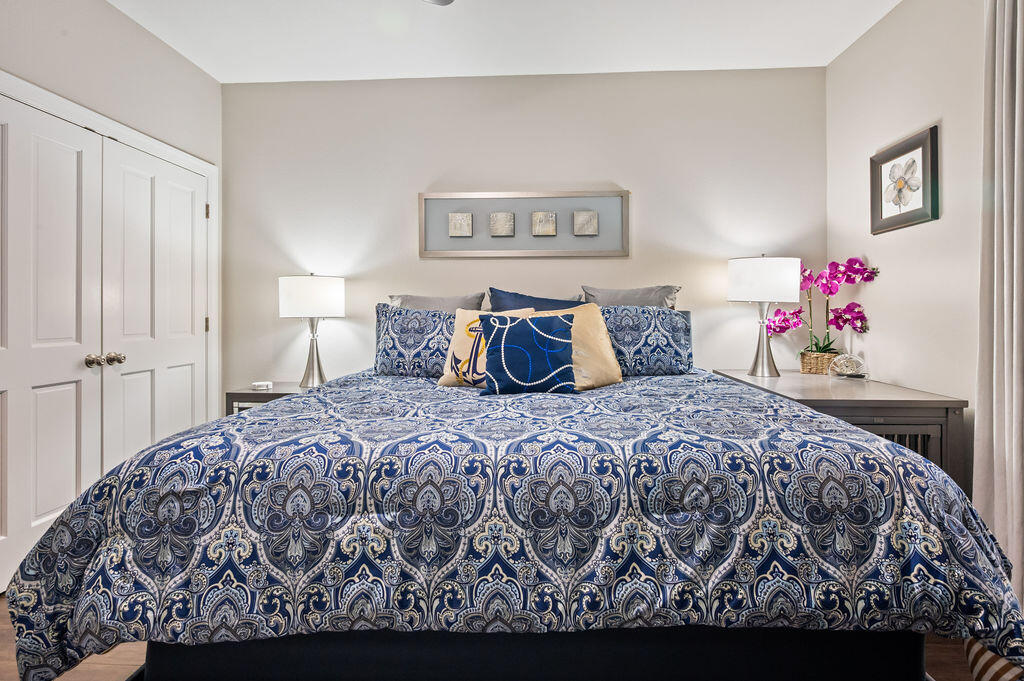 Holiday Shores - Residential