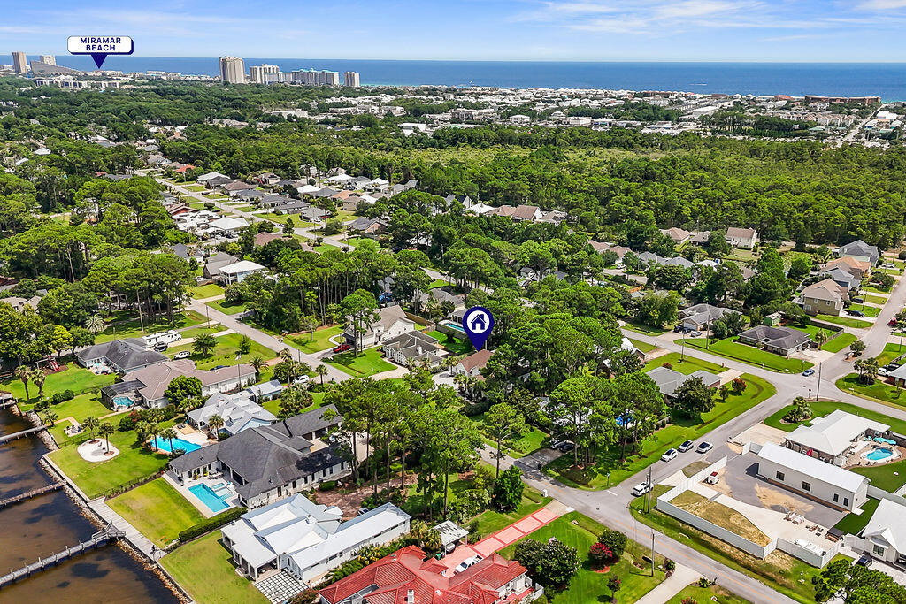 Holiday Shores - Residential