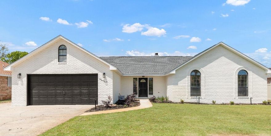 Totally remodeled and move in ready 3BR 2 BA gem in the highly desired community of Emerald Breeze Estates!  Just 2.5 blocks from the sugar sand beaches, Destin Commons, top-rated restaurants, and premier golf courses, the location is unbeatable! Soaring cathedral ceilings and a bright formal living area featuring an electric fireplace.  LVP flooring throughout. The new and spacious kitchen offers a breakfast bar and opens to a formal dining area, ideal for gatherings and entertaining. The large master suite boasts a walk-in closet, his/her vanities and a walk-in shower. Two additional bedrooms provide ample storage and comfort for family/guests. Enjoy the privacy of a fenced backyard with a screened-in patio and an extra outdoor patio space.  NO HOA!