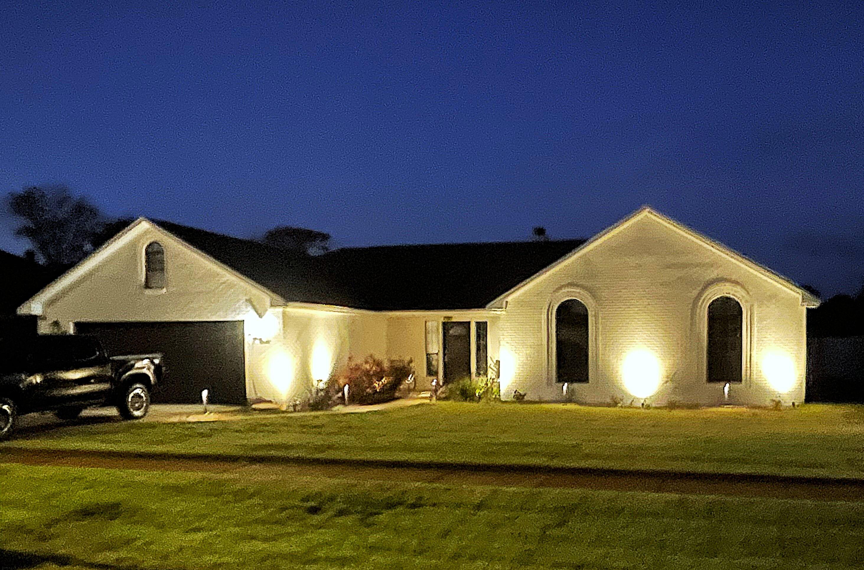 EMERALD BREEZE ESTATES - Residential