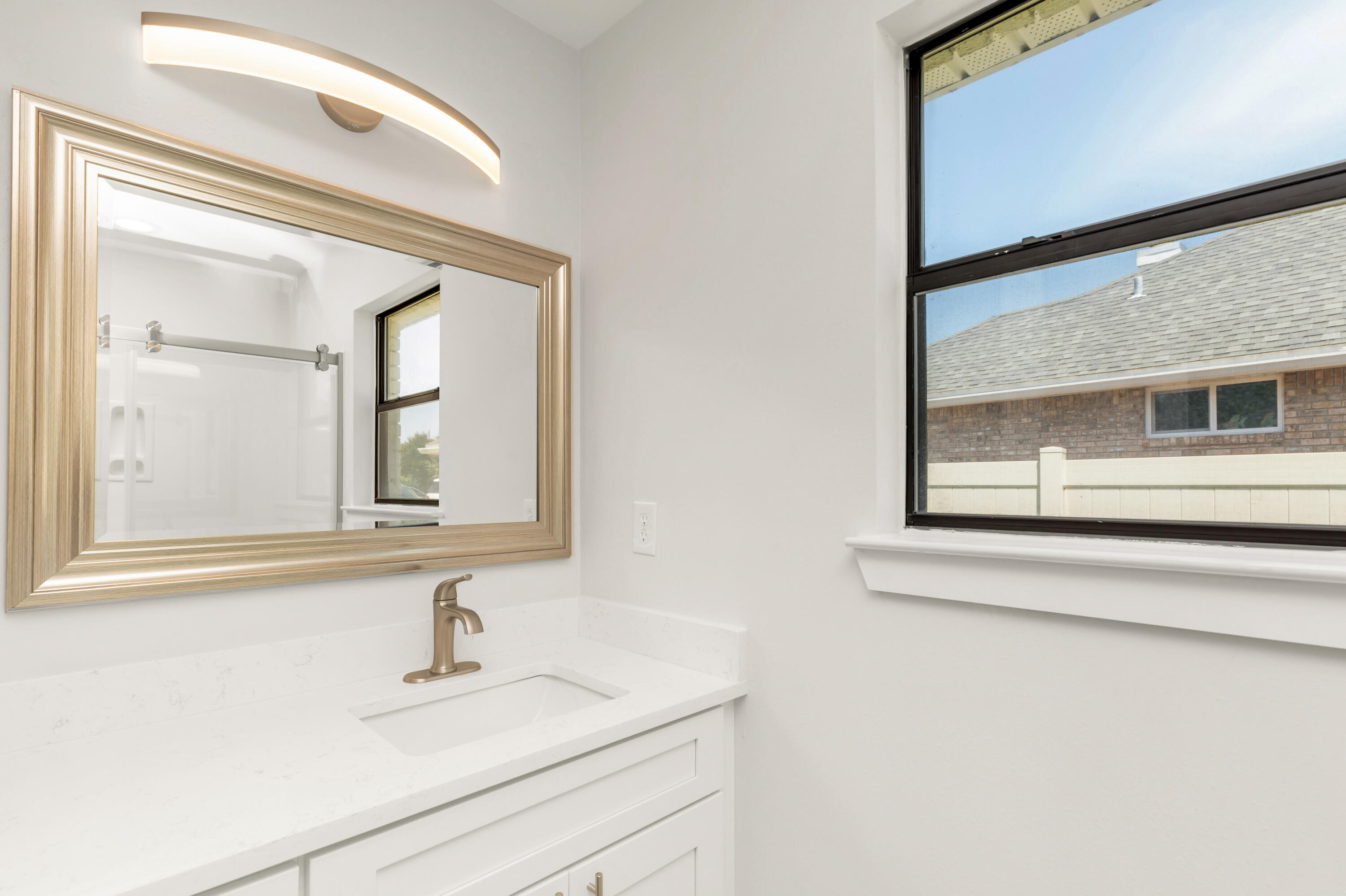 EMERALD BREEZE ESTATES - Residential