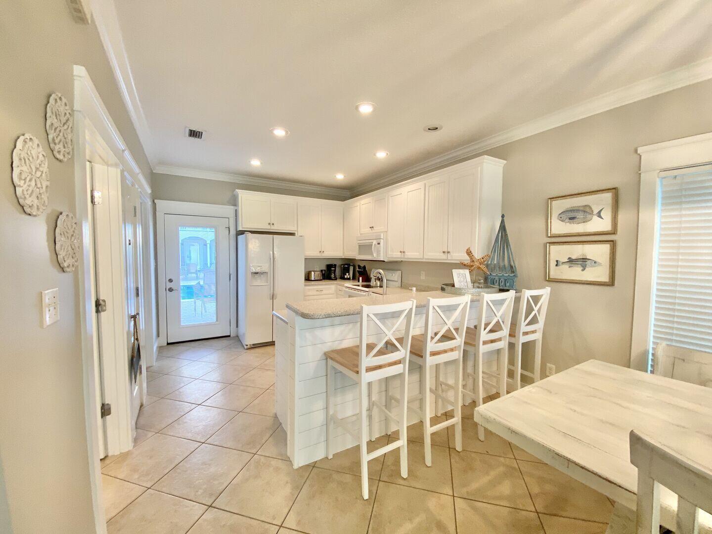 SUNSET VILLAS - Residential