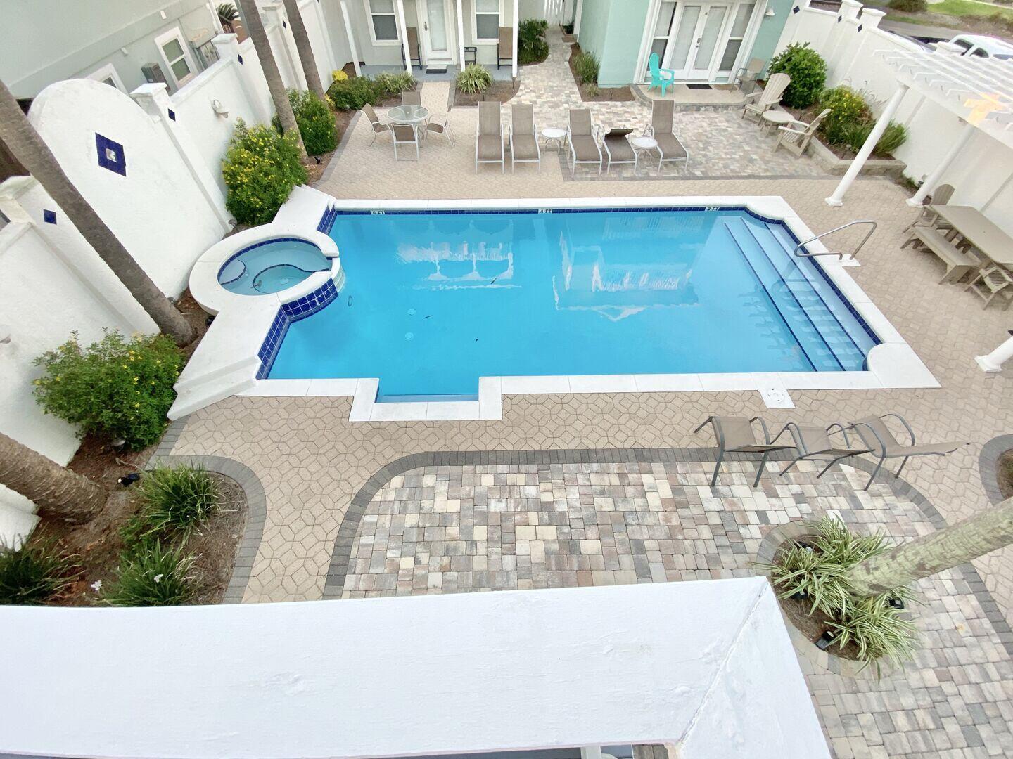 SUNSET VILLAS - Residential