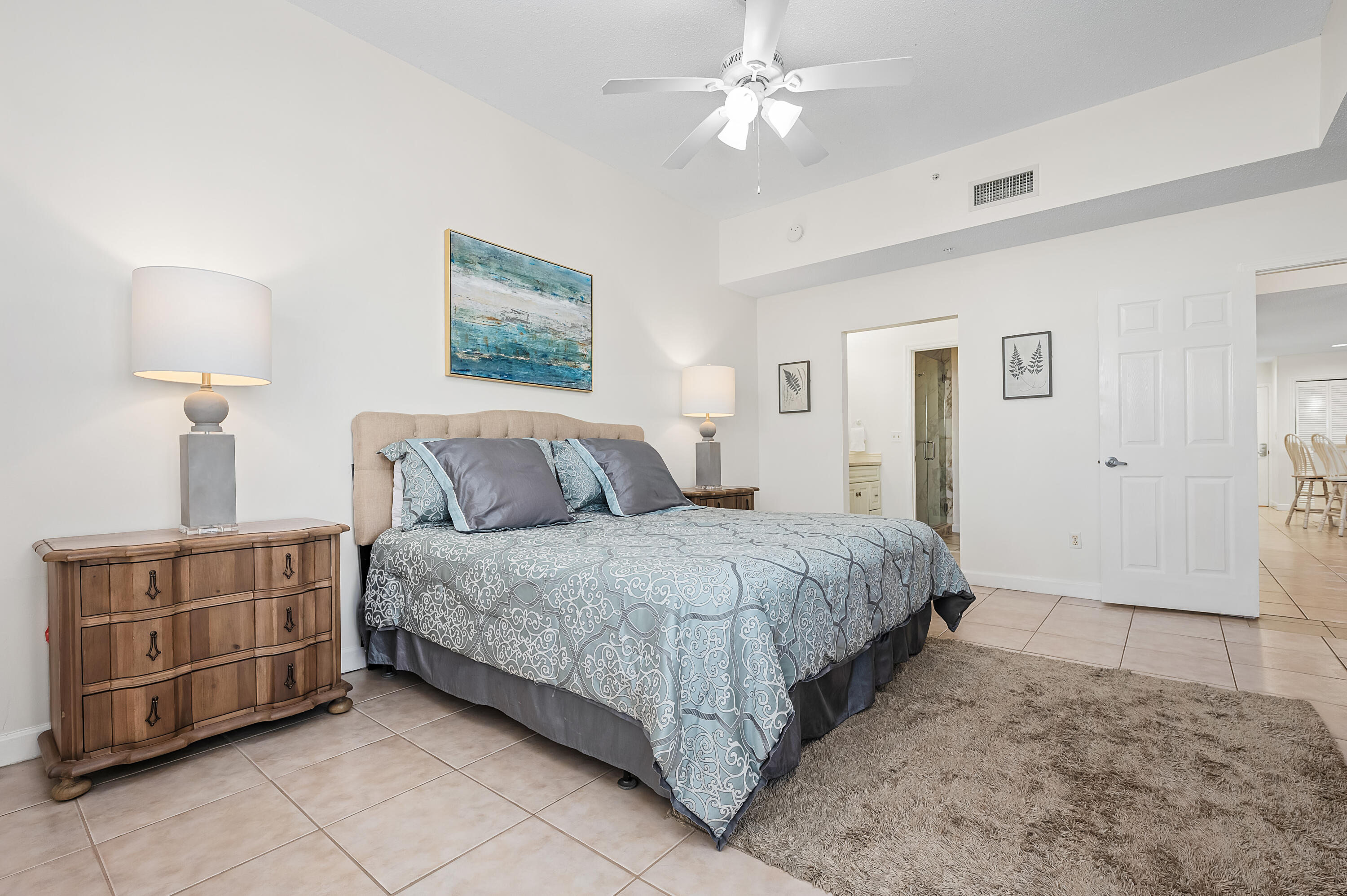 INN AT CRYSTAL BEACH (SUMMERCHASE CONDO) - Residential