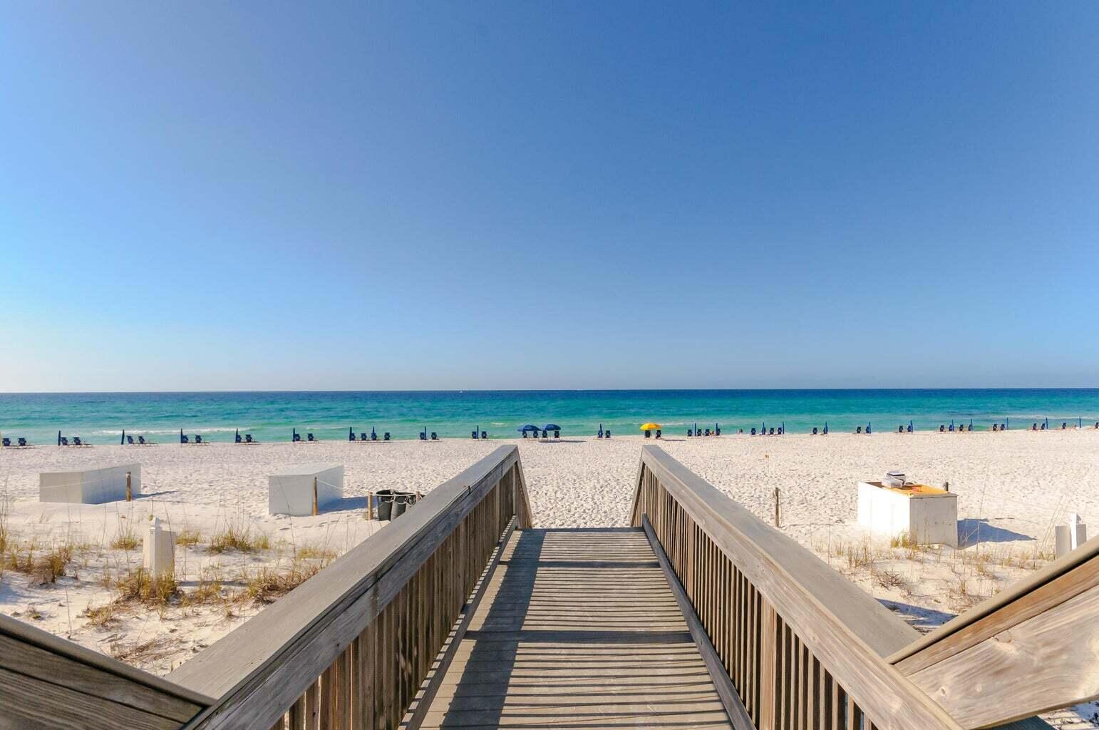 INN AT CRYSTAL BEACH (SUMMERCHASE CONDO) - Residential