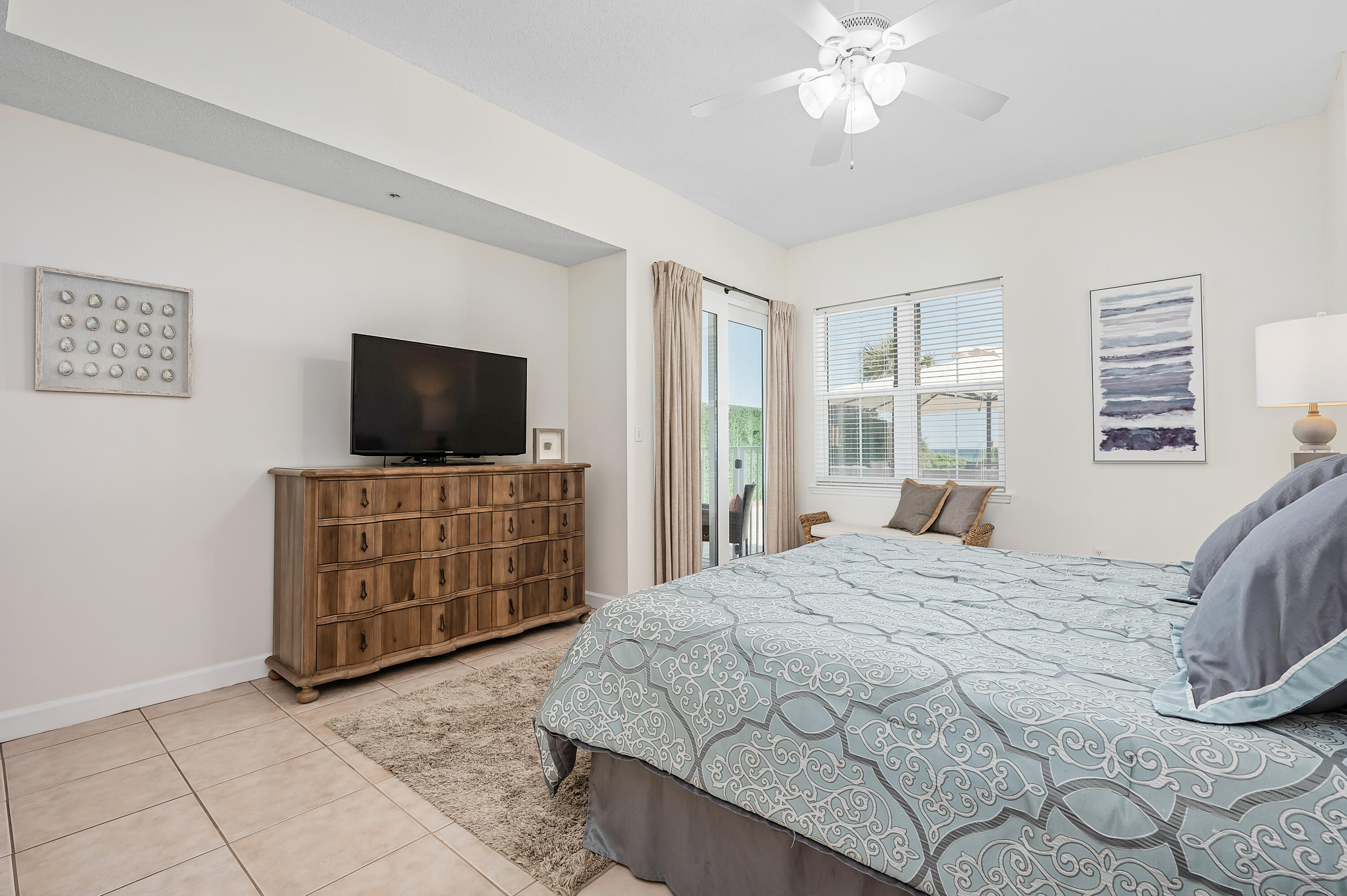 INN AT CRYSTAL BEACH (SUMMERCHASE CONDO) - Residential