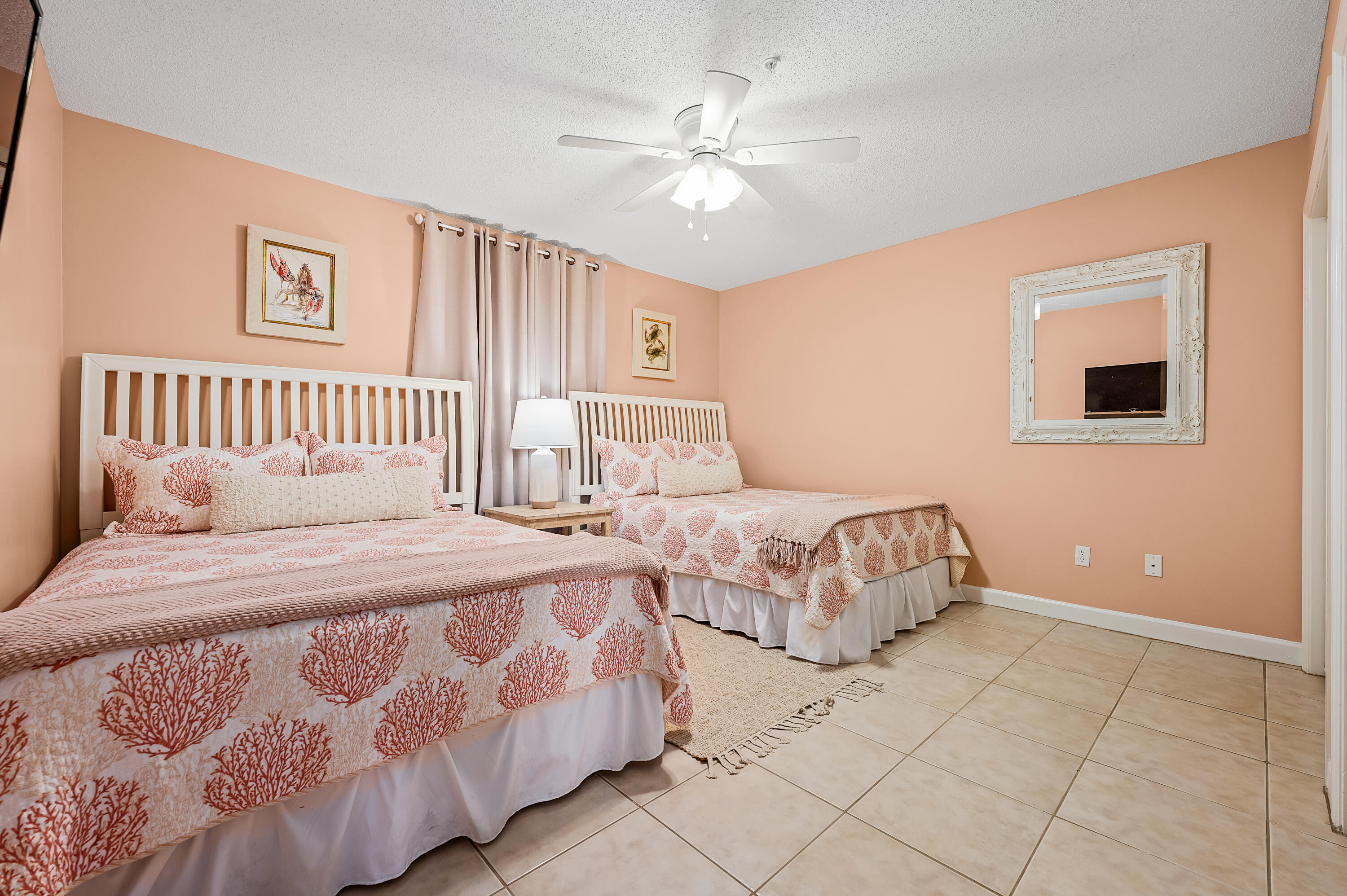 INN AT CRYSTAL BEACH (SUMMERCHASE CONDO) - Residential