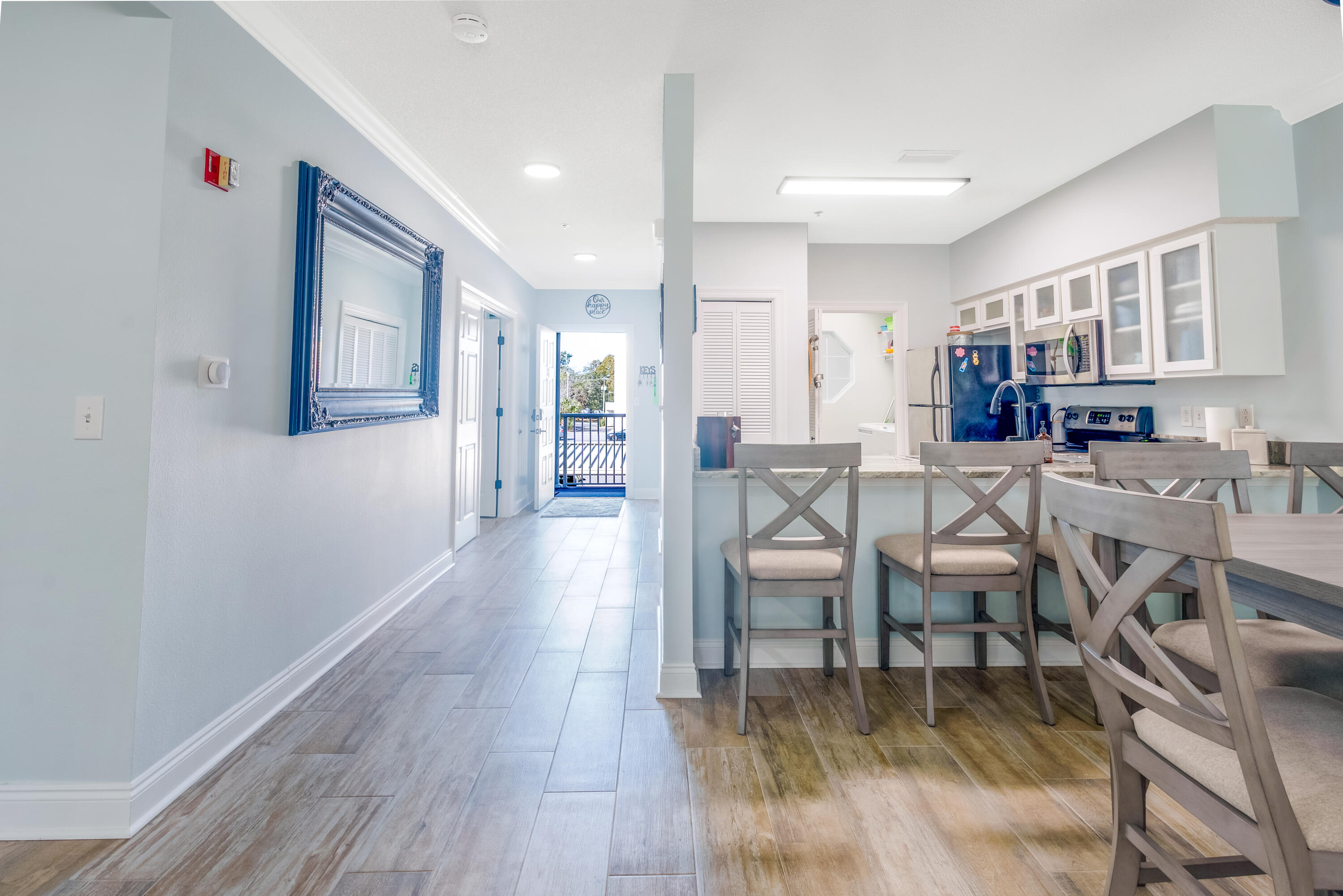 LAGUNA LANDING - Residential