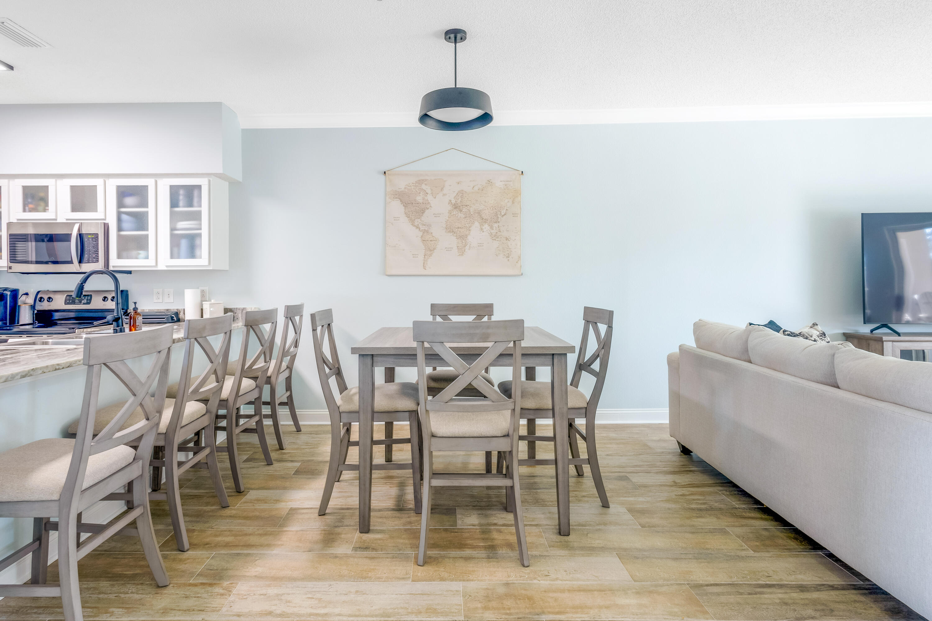 LAGUNA LANDING - Residential