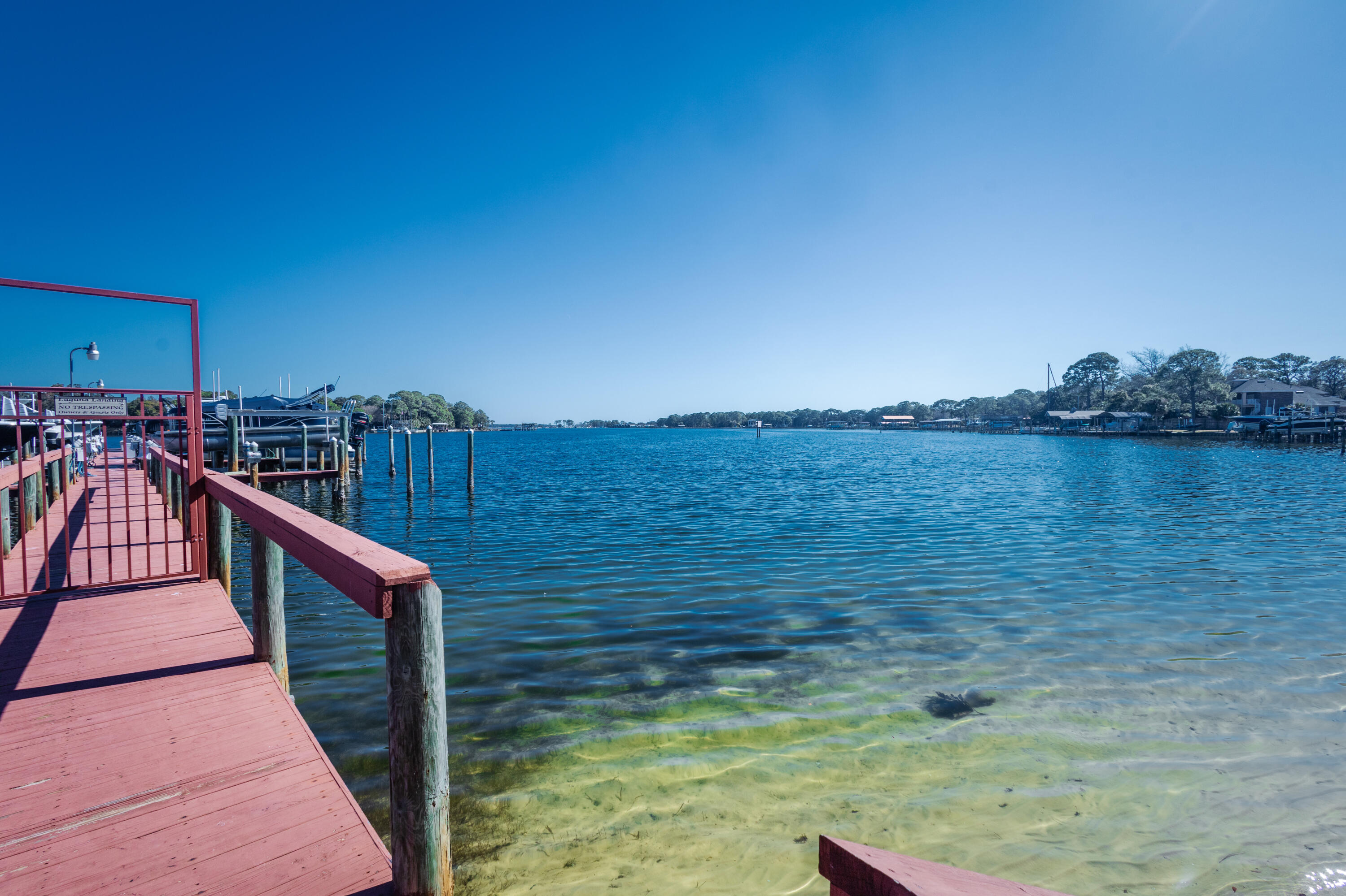 LAGUNA LANDING - Residential