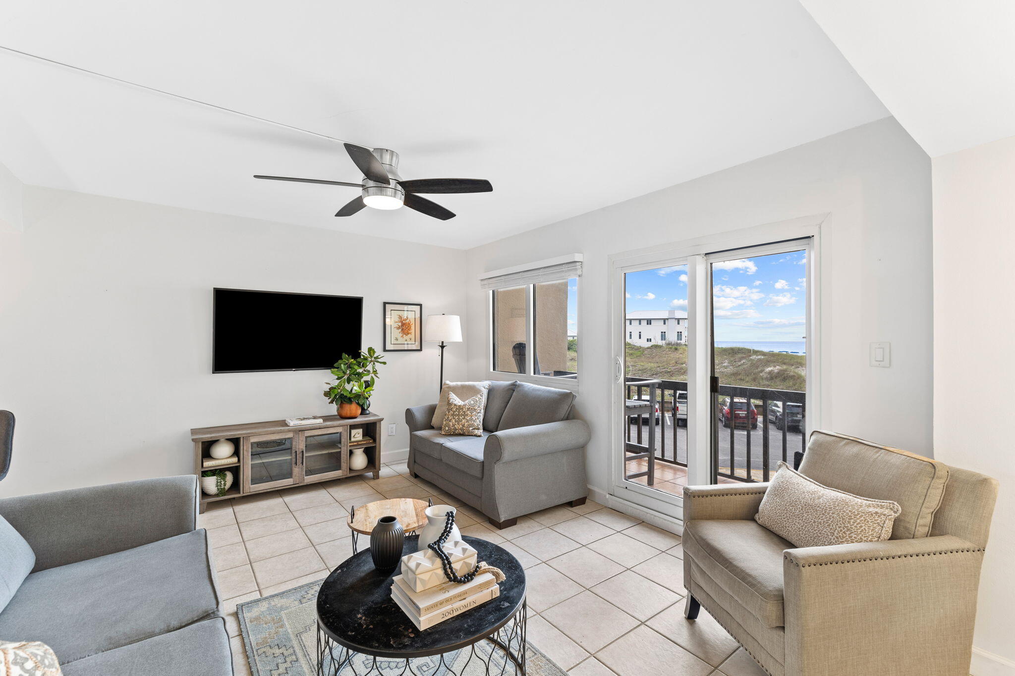 PINNACLE PORT - Residential